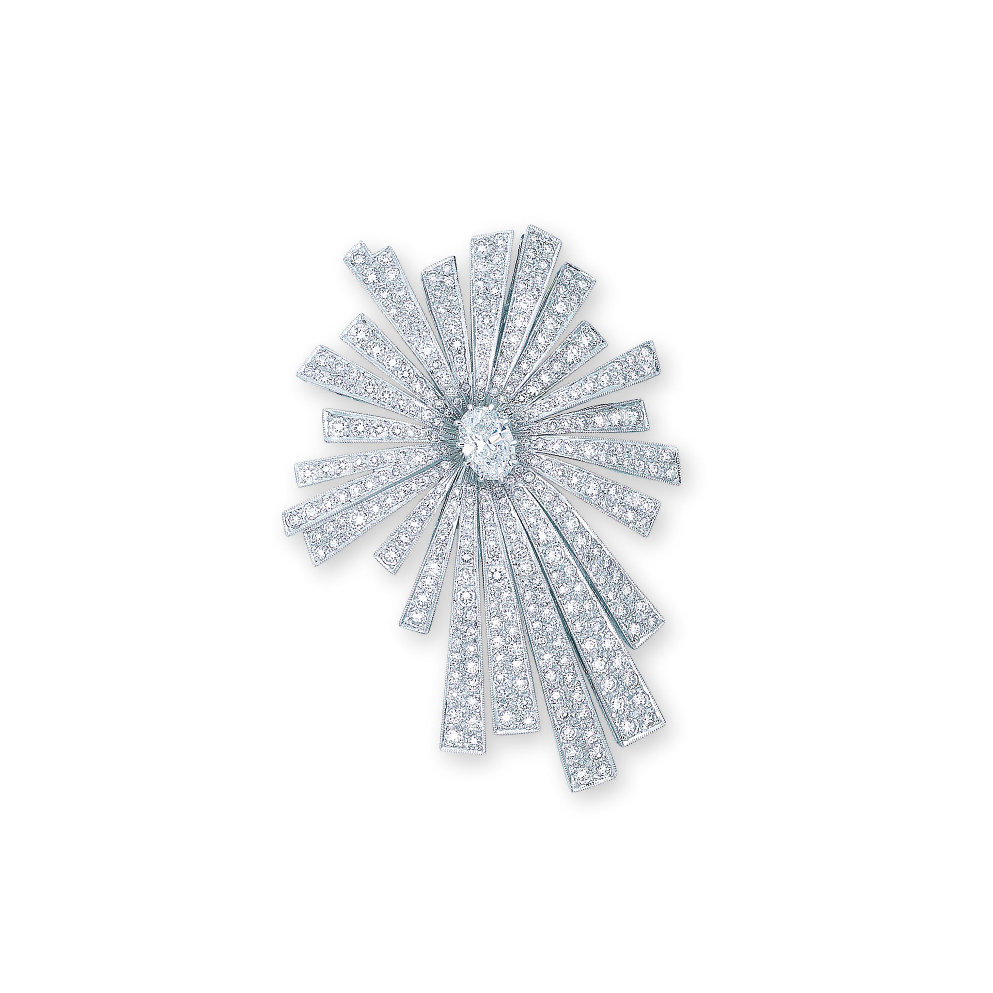A DIAMOND BROOCH