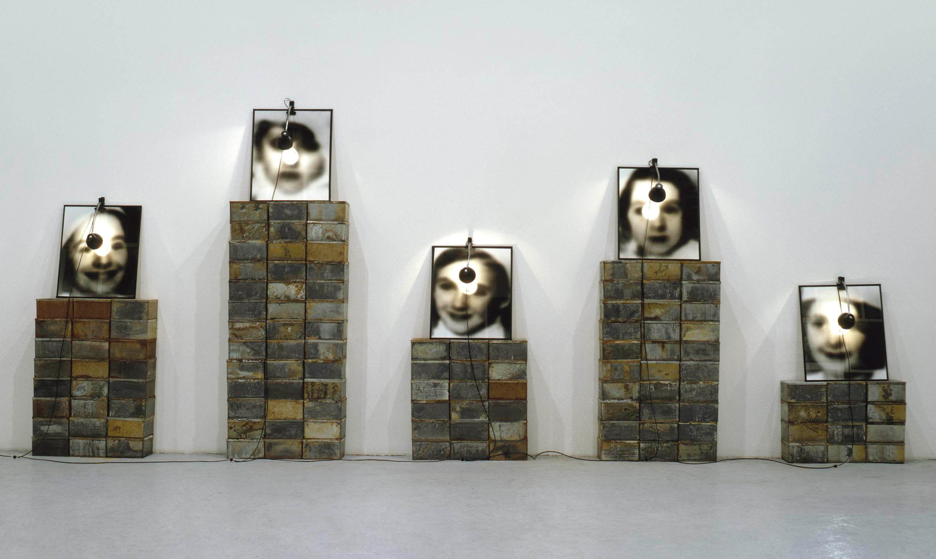 CHRISTIAN BOLTANSKI (NÉ EN 1944)