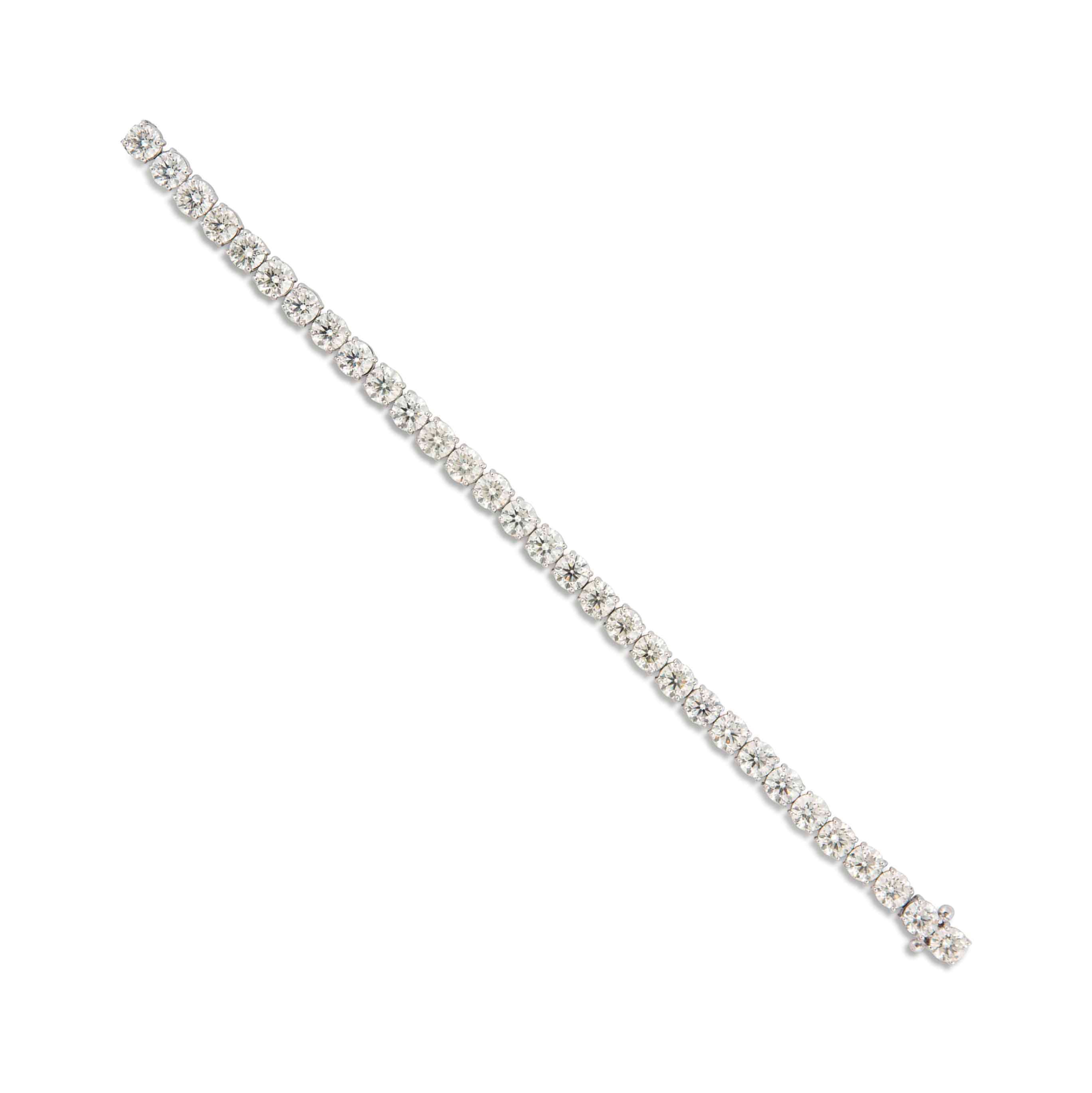 A DIAMOND LINE BRACELET