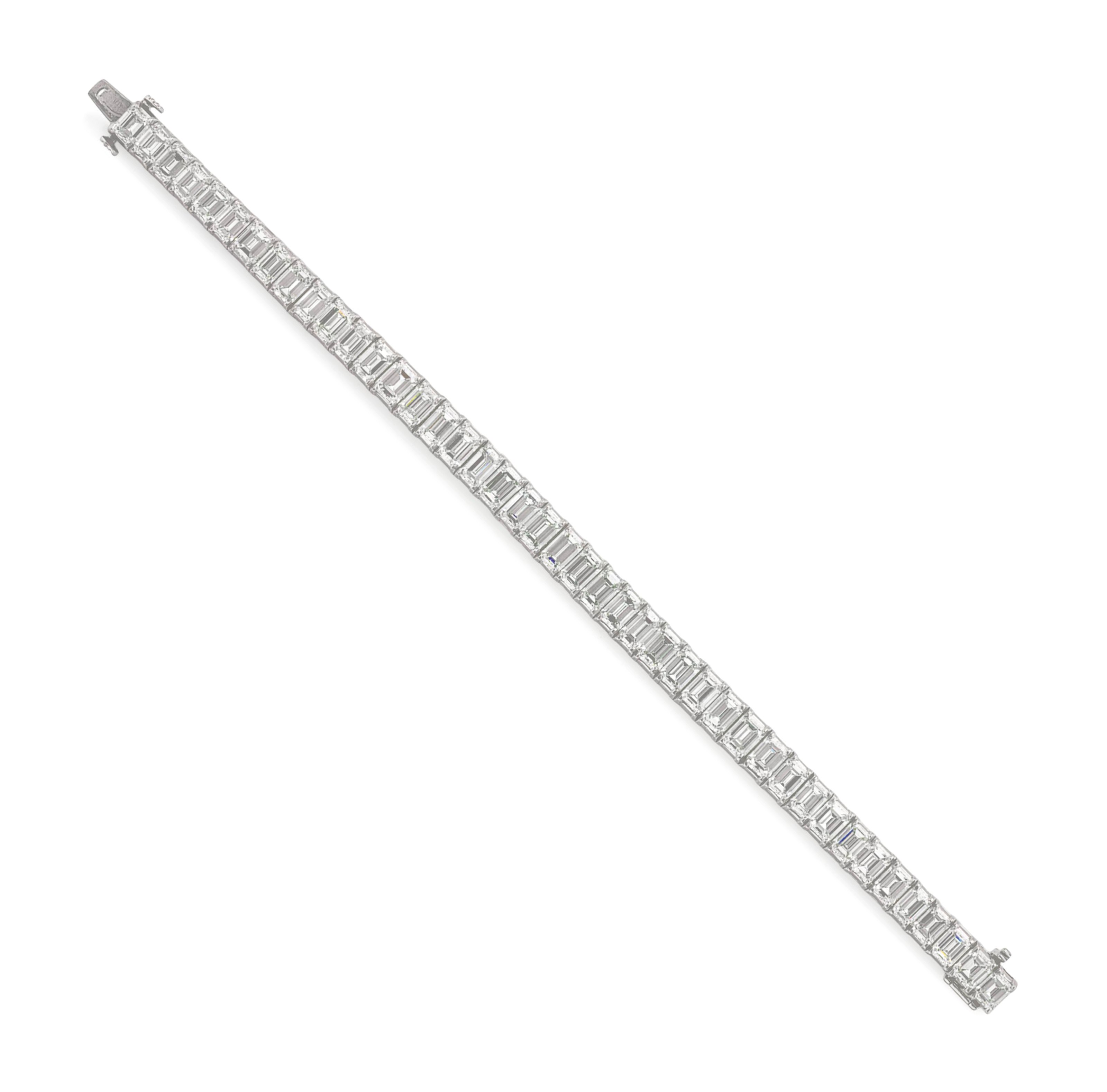 A DIAMOND LINE BRACELET