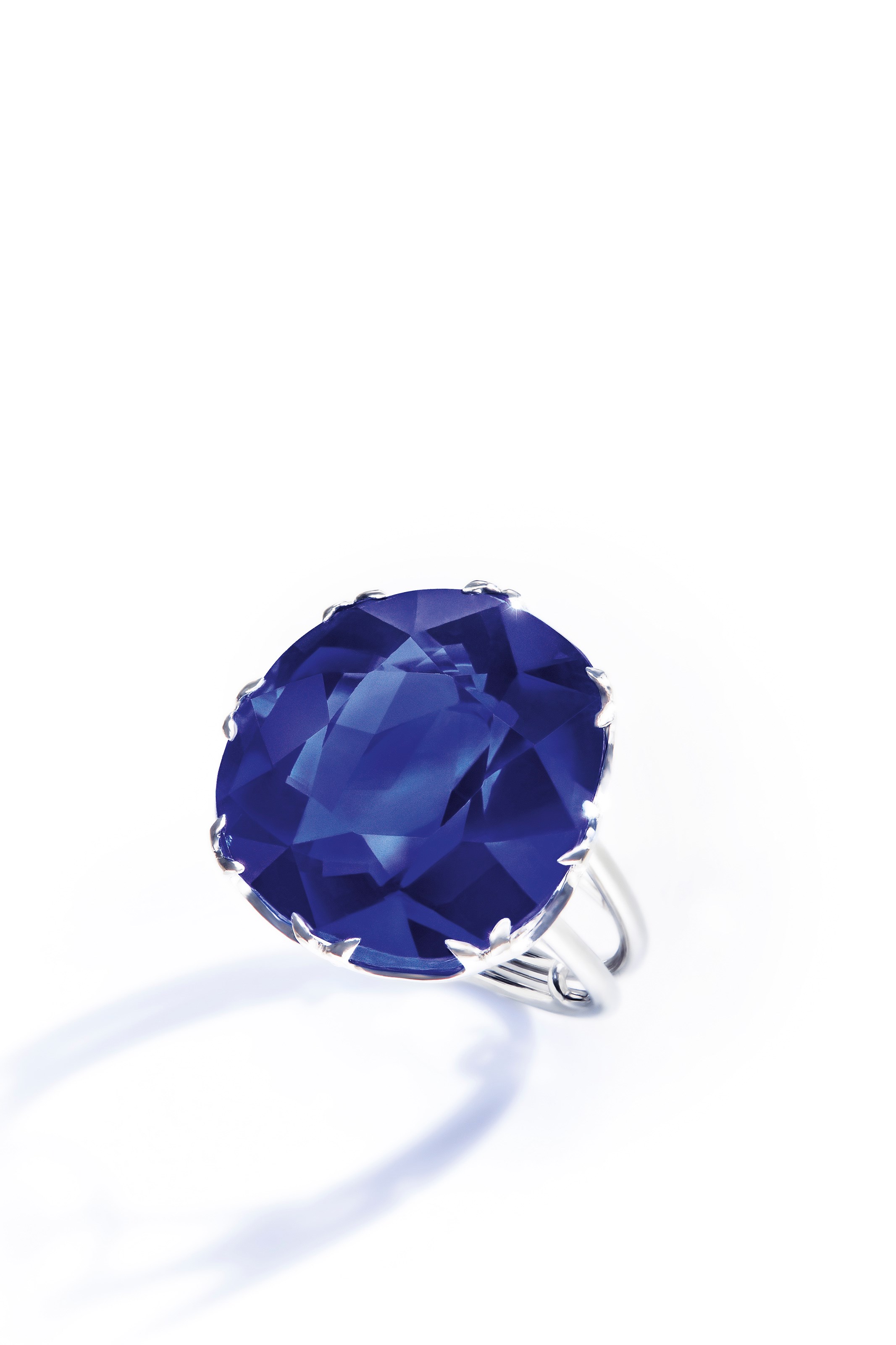 A SAPPHIRE RING