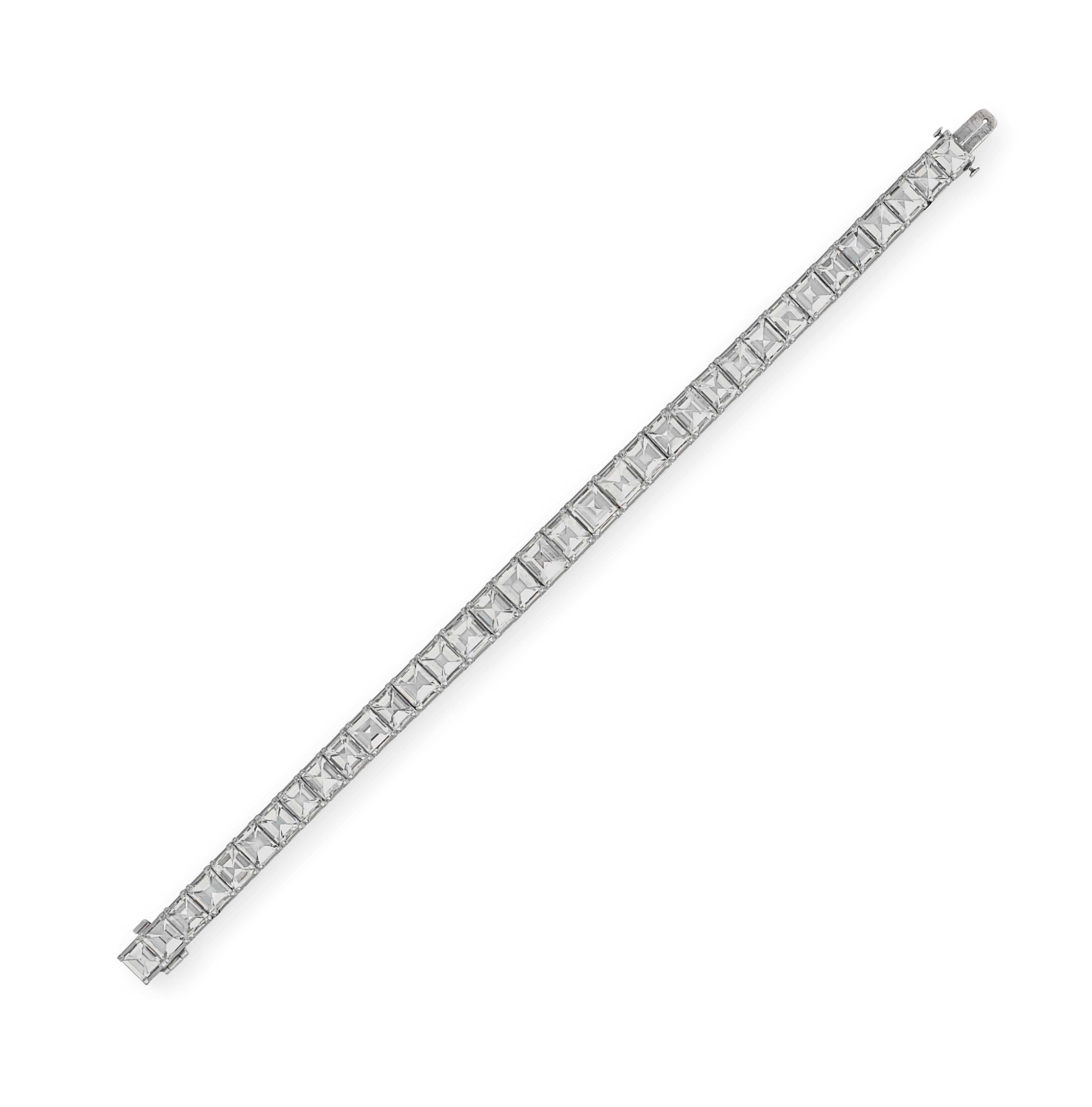 A DIAMOND LINE BRACELET