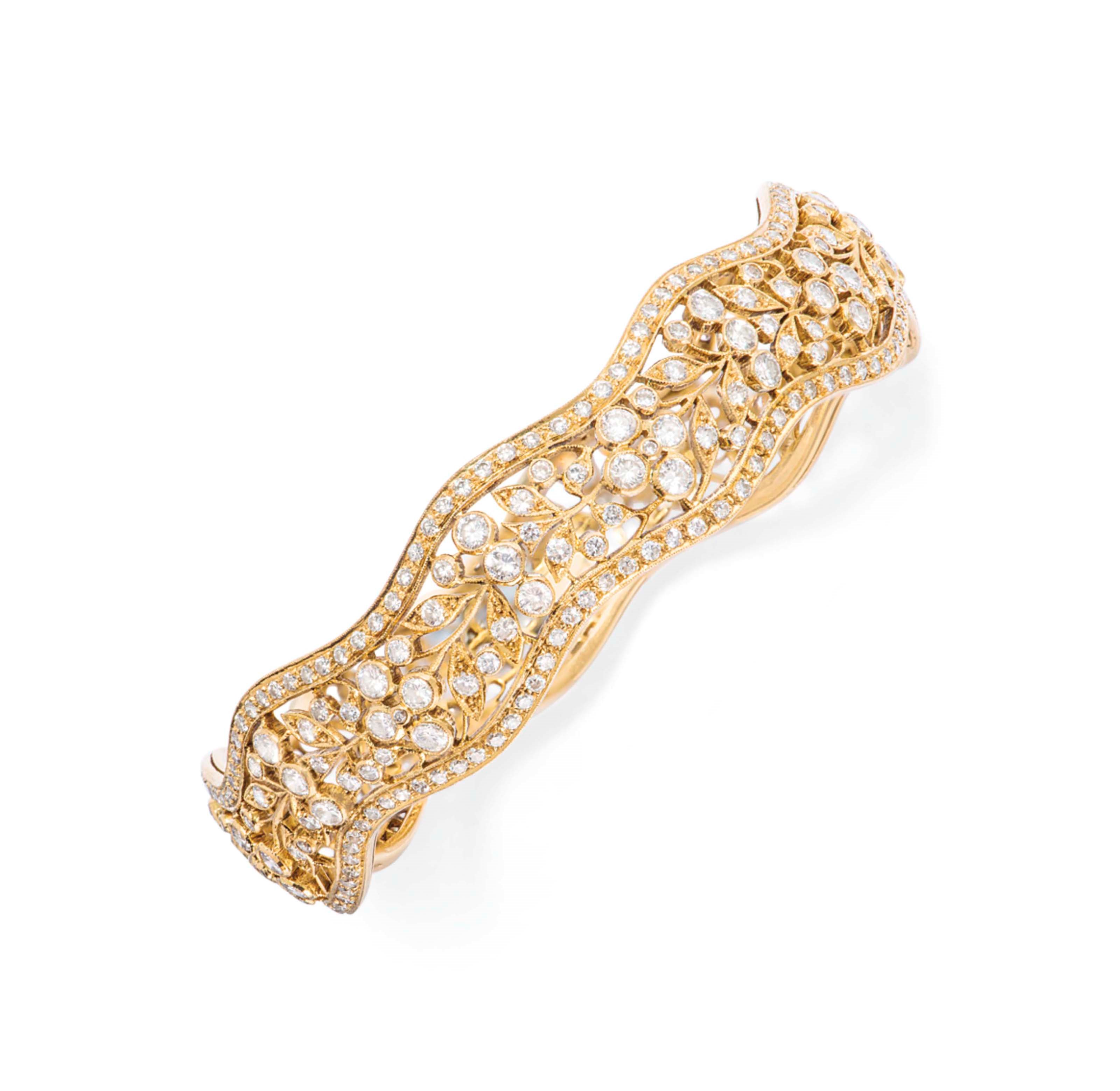 A DIAMOND-SET BANGLE