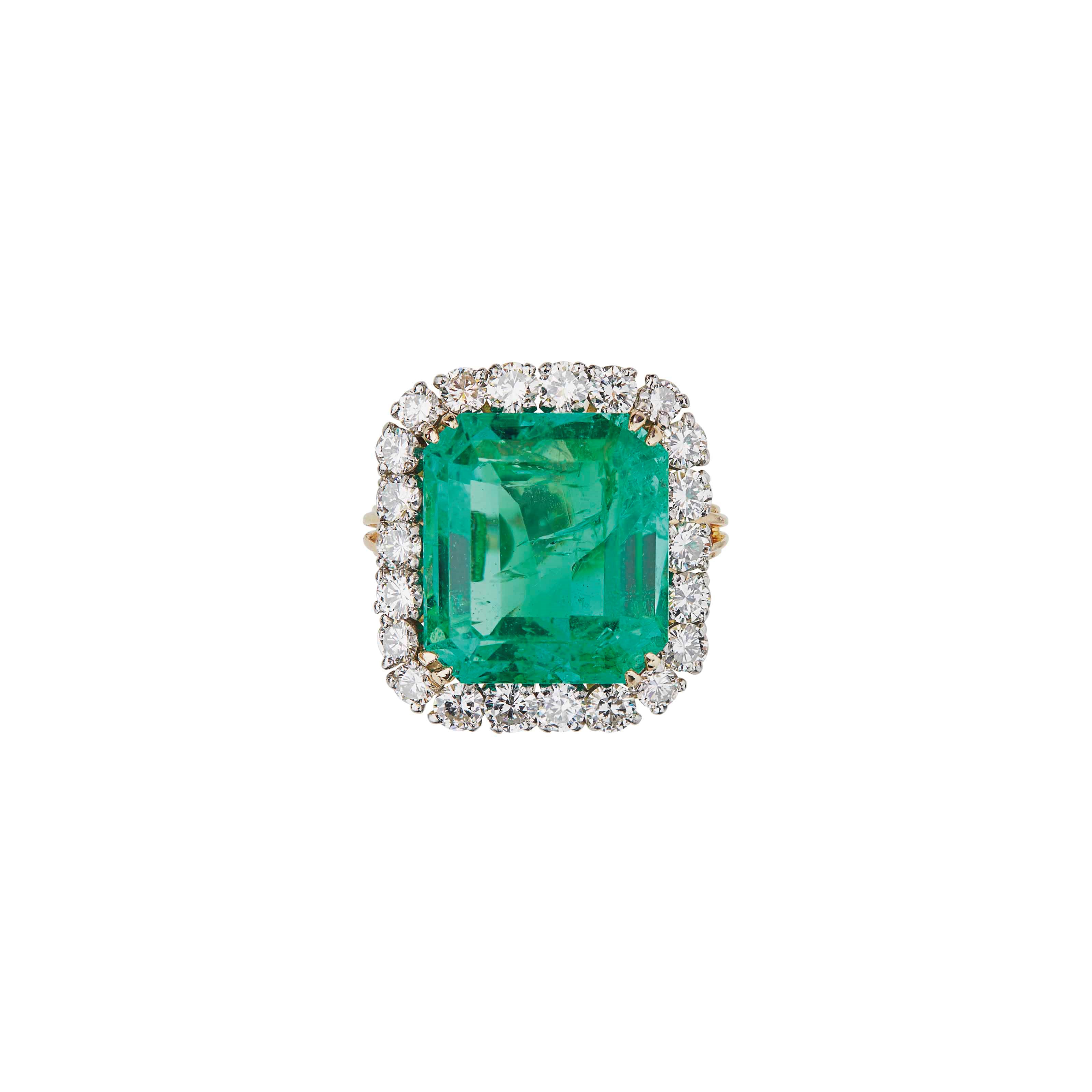 BAGUE ÉMERAUDE ET DIAMANTS
