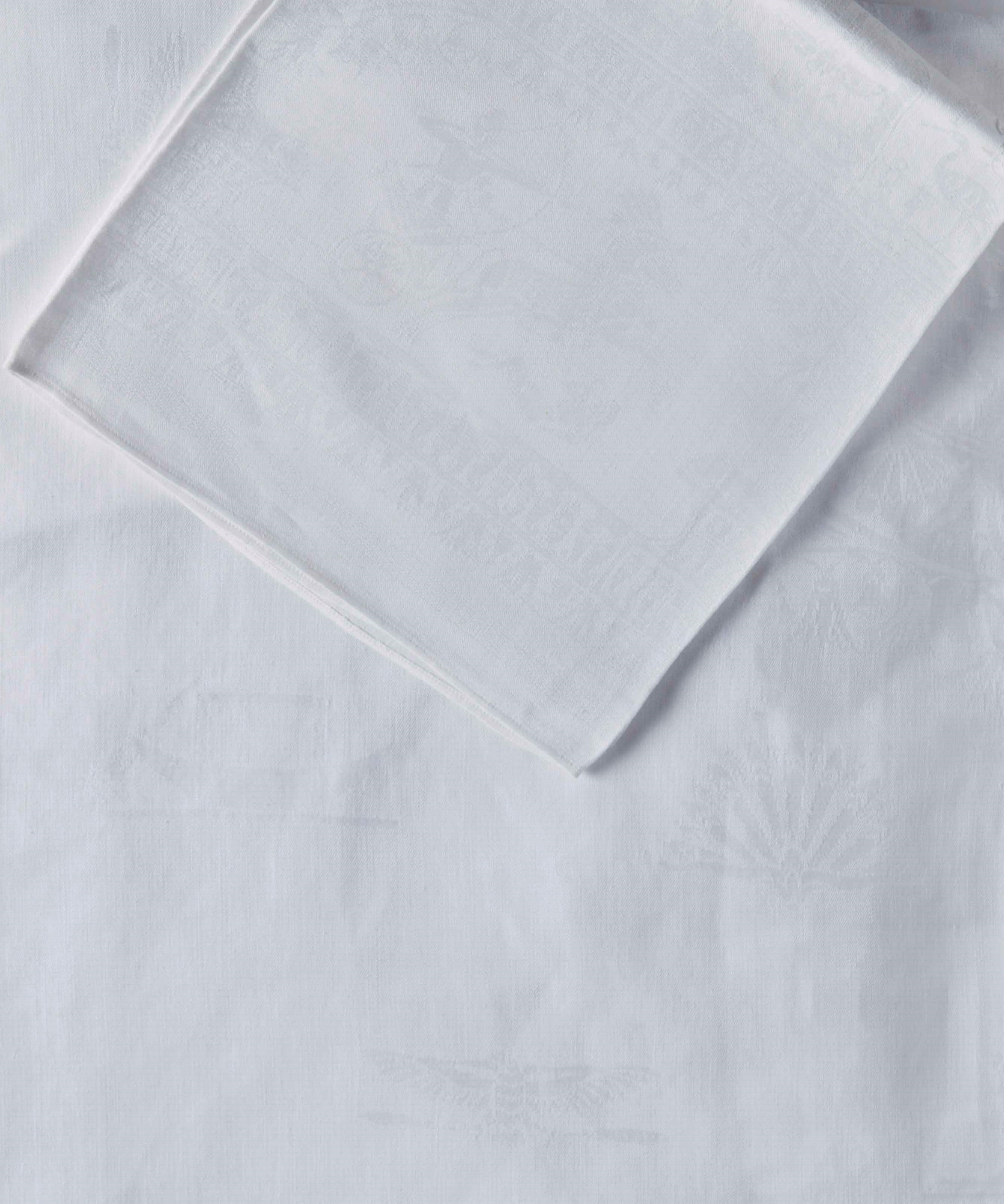 NAPPE EN DAMASSÉ
