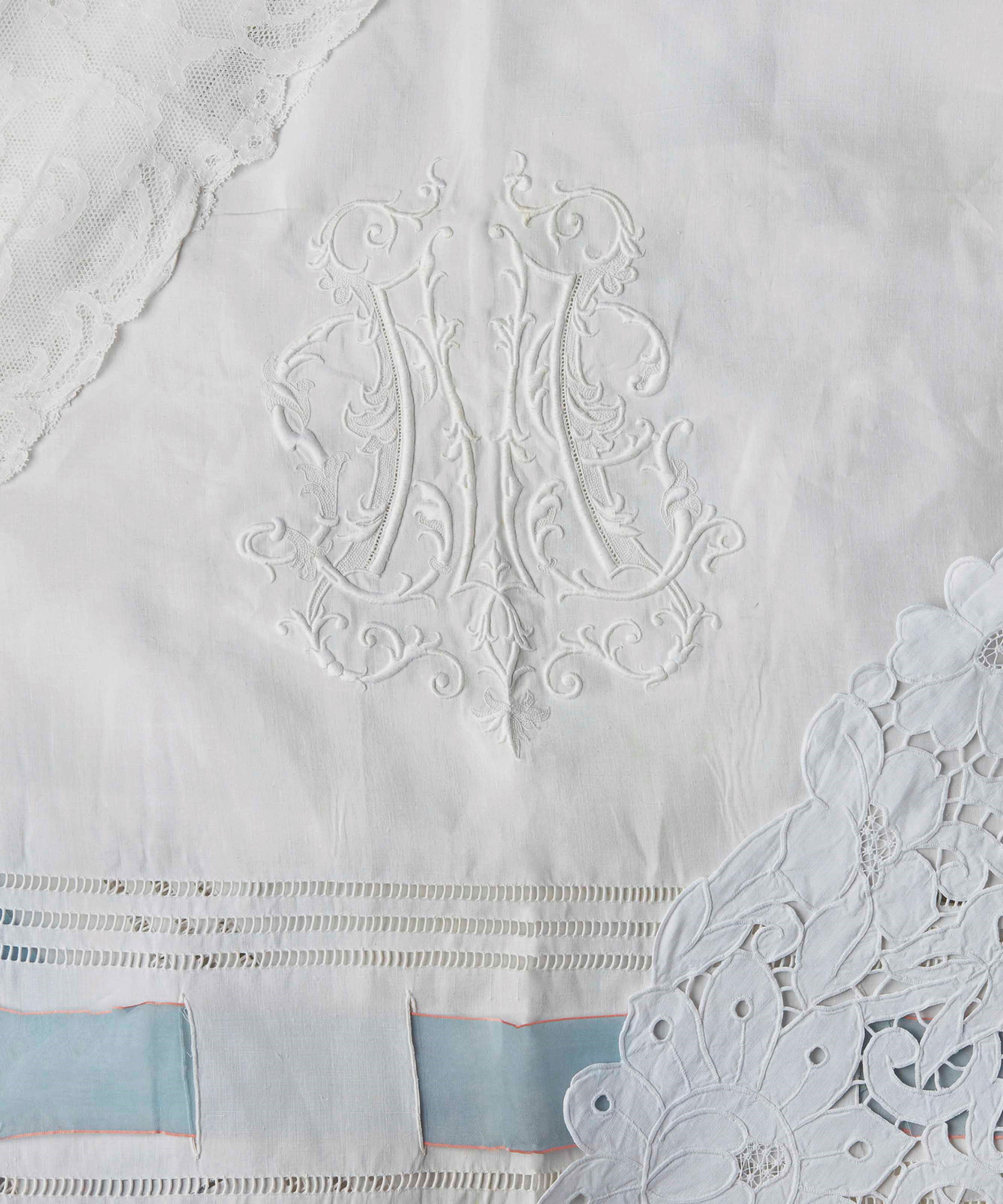 LOT DE DRAPS