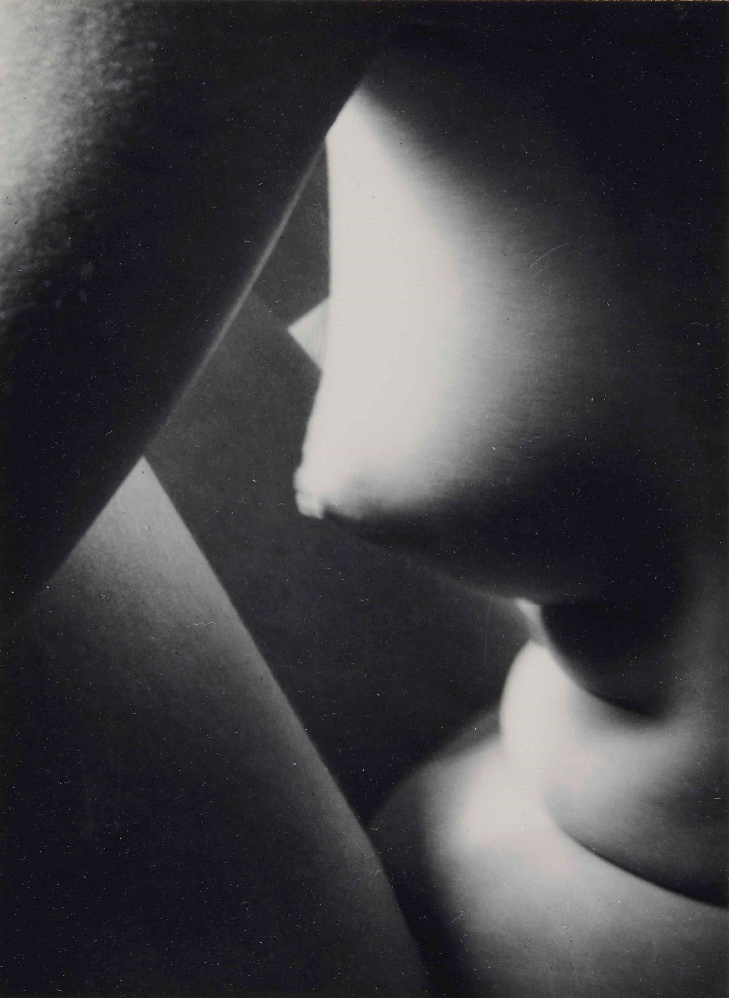 IMOGEN CUNNINGHAM (1883-1976)