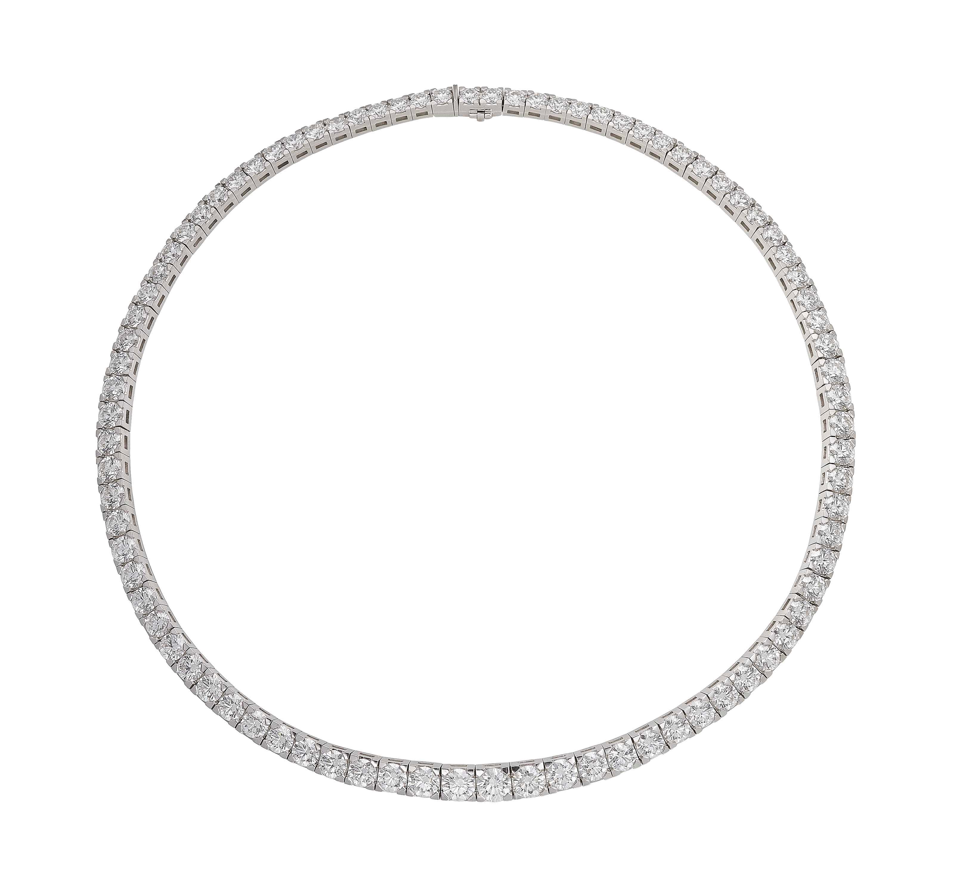 A DIAMOND RIVIÈRE NECKLACE