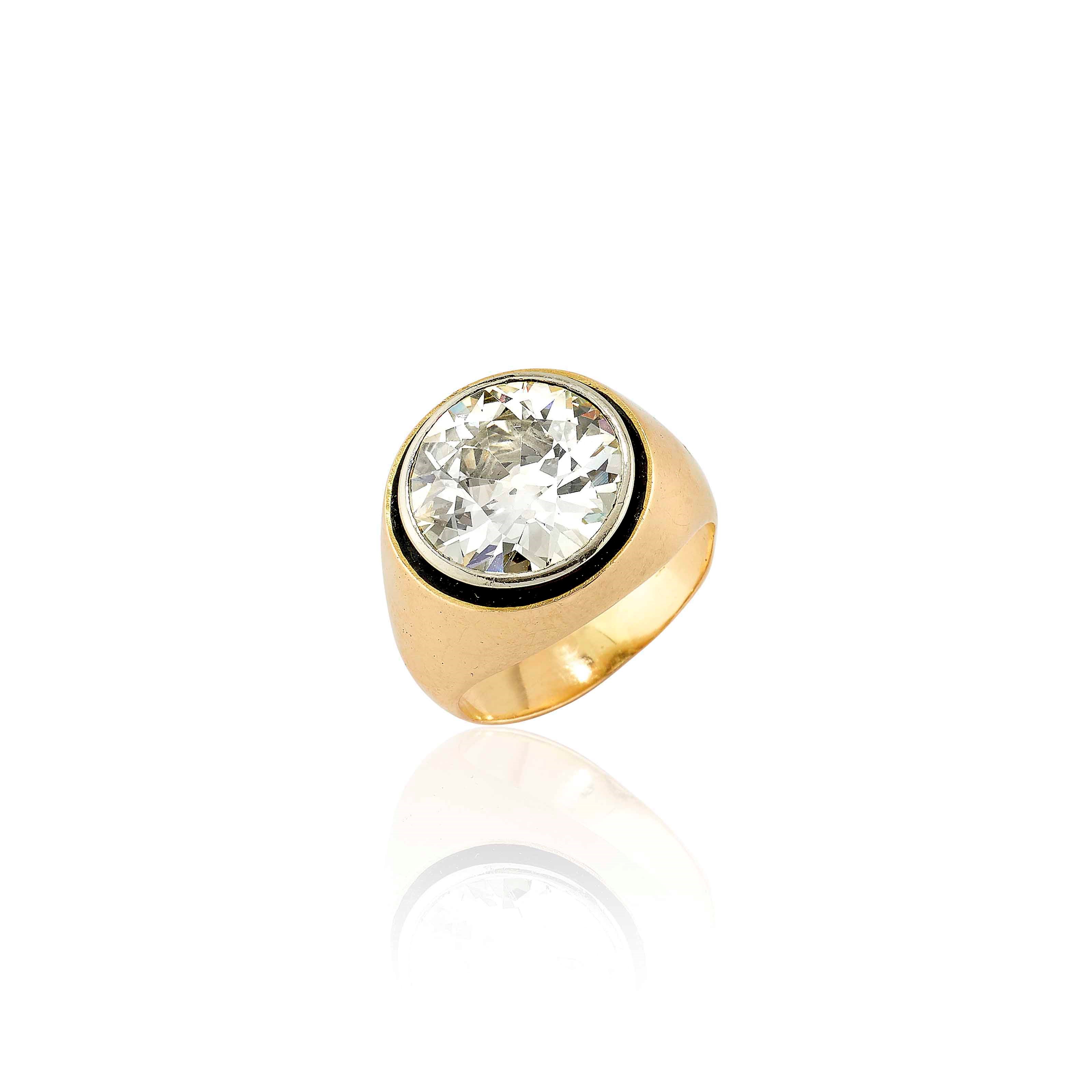 DIAMOND AND ENAMEL RING