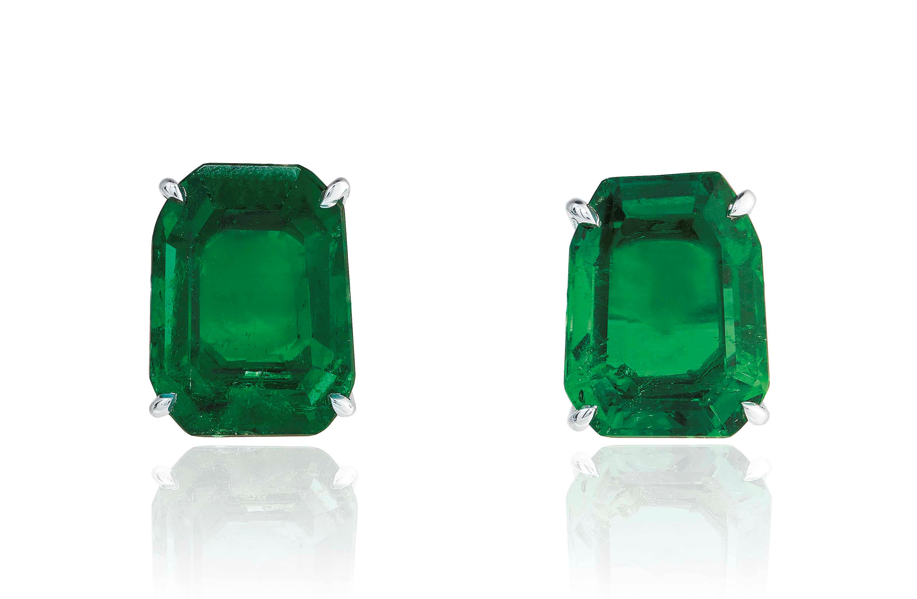 EMERALD EARRINGS