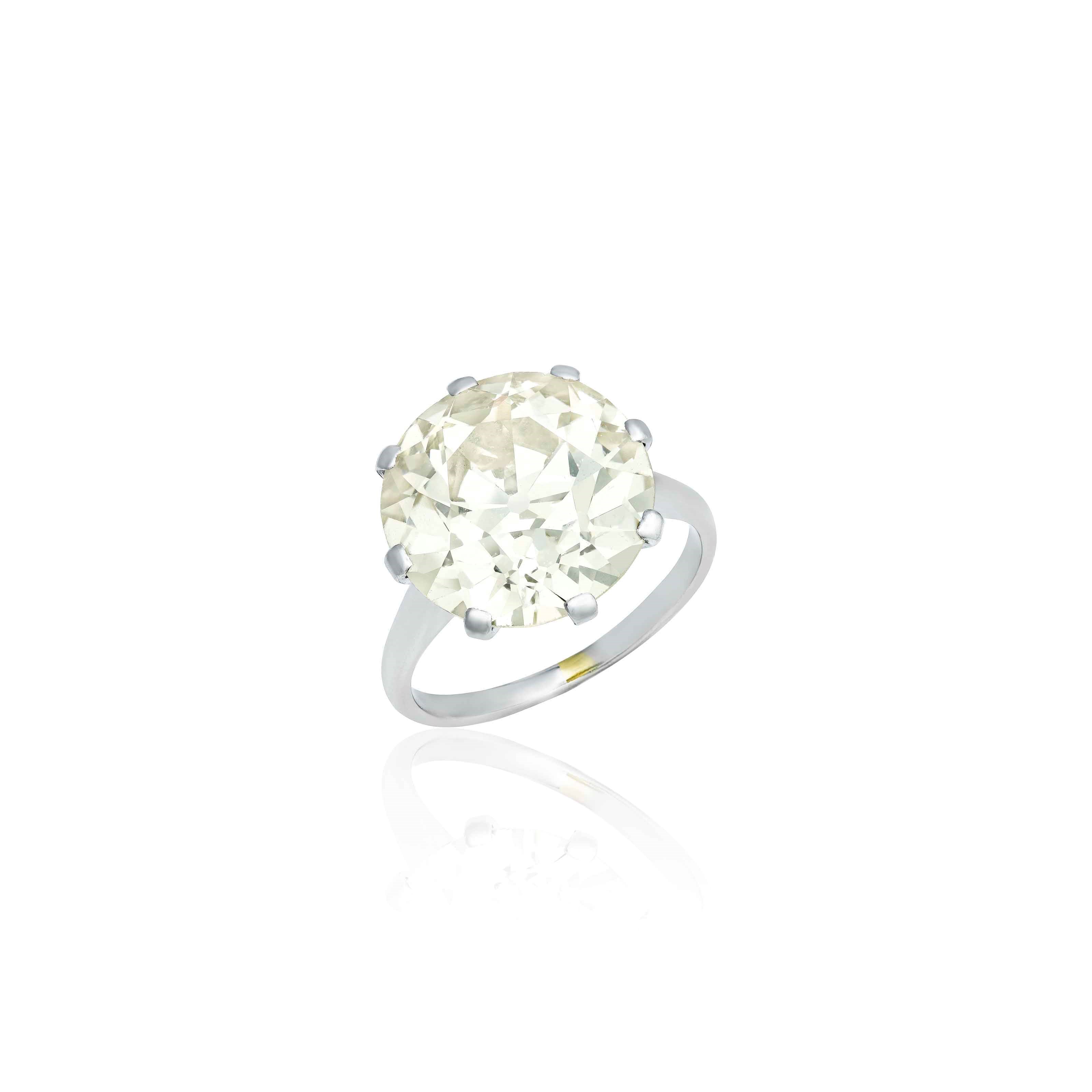DIAMOND RING