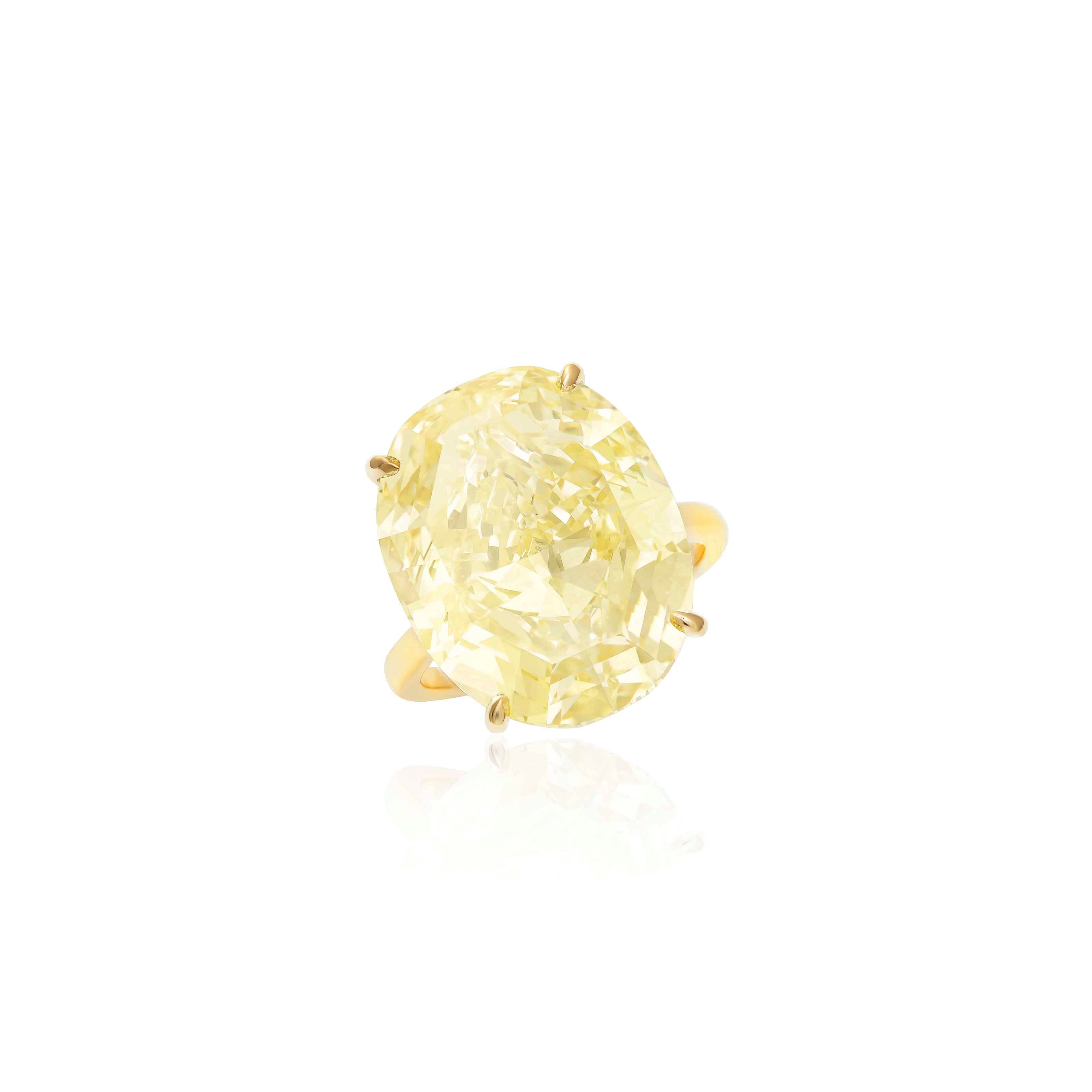 COLOURED DIAMOND RING