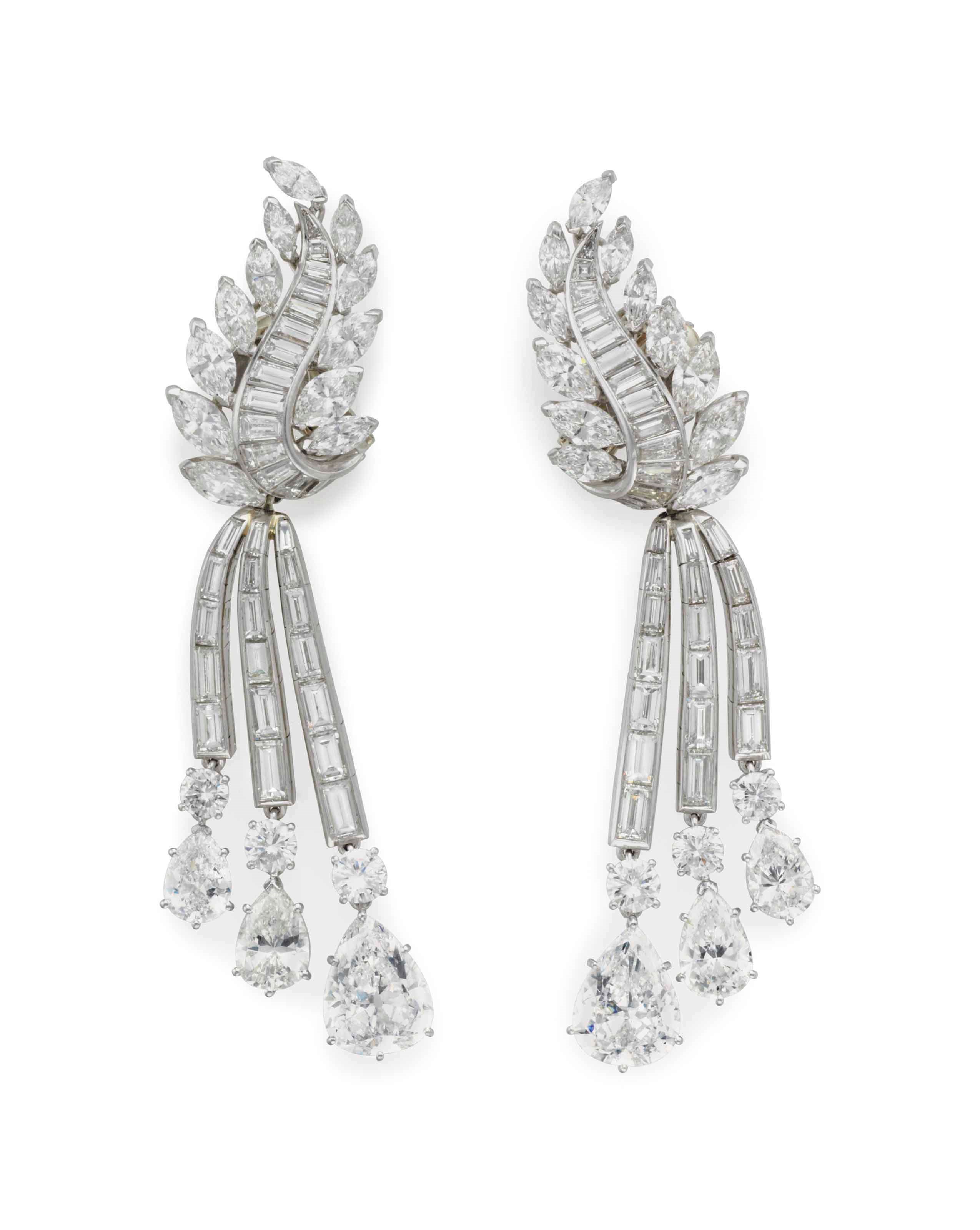 A PAIR OF DIAMOND EARRINGS