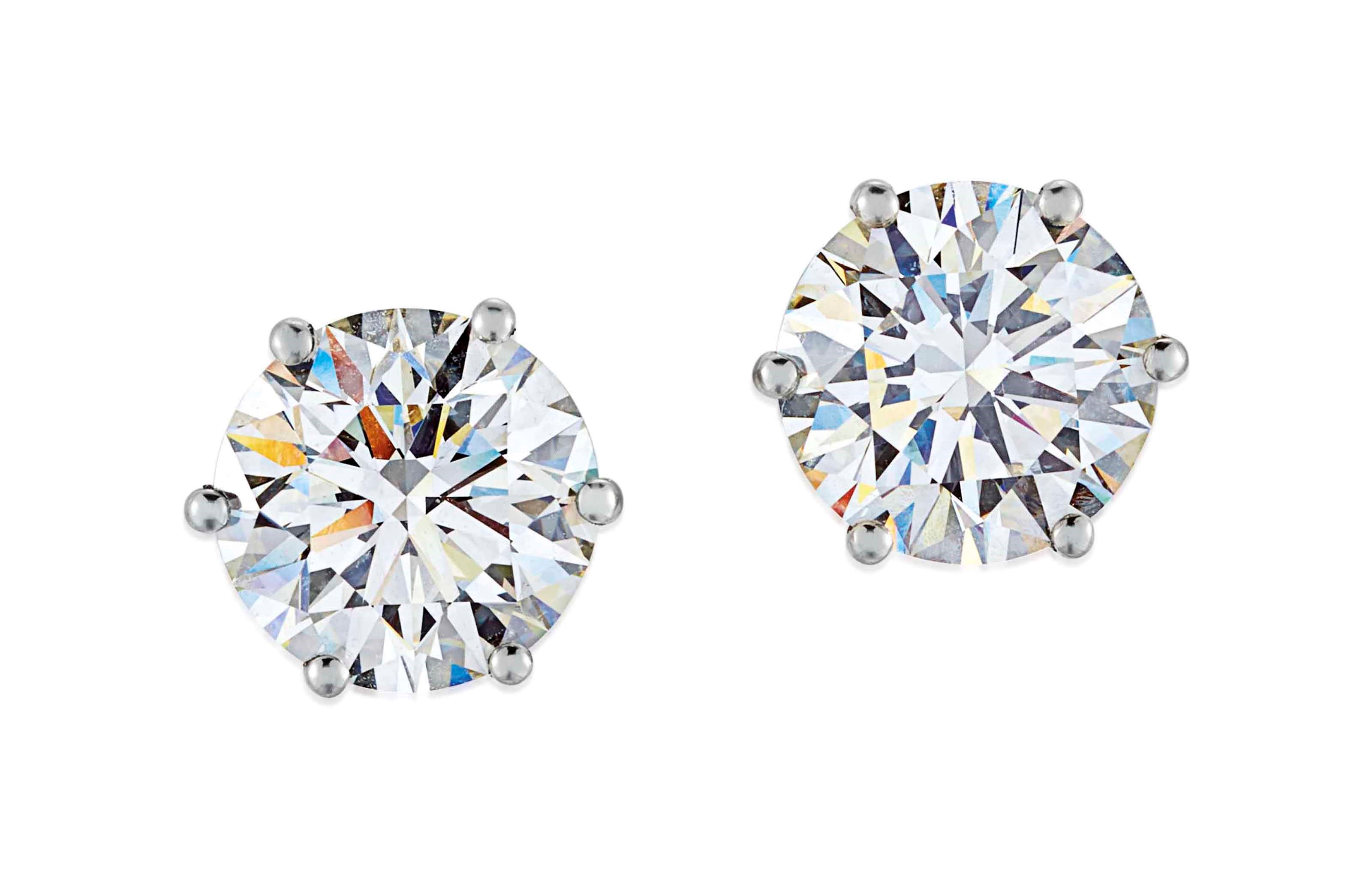 SINGLE-STONE DIAMOND EAR STUDS