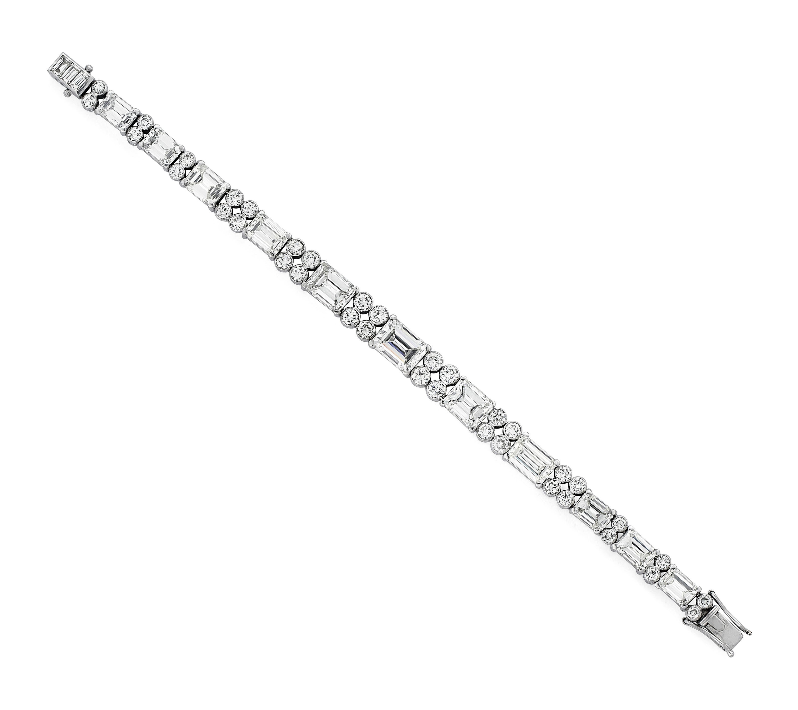 MID-20TH CENTURY DIAMOND BRACELET