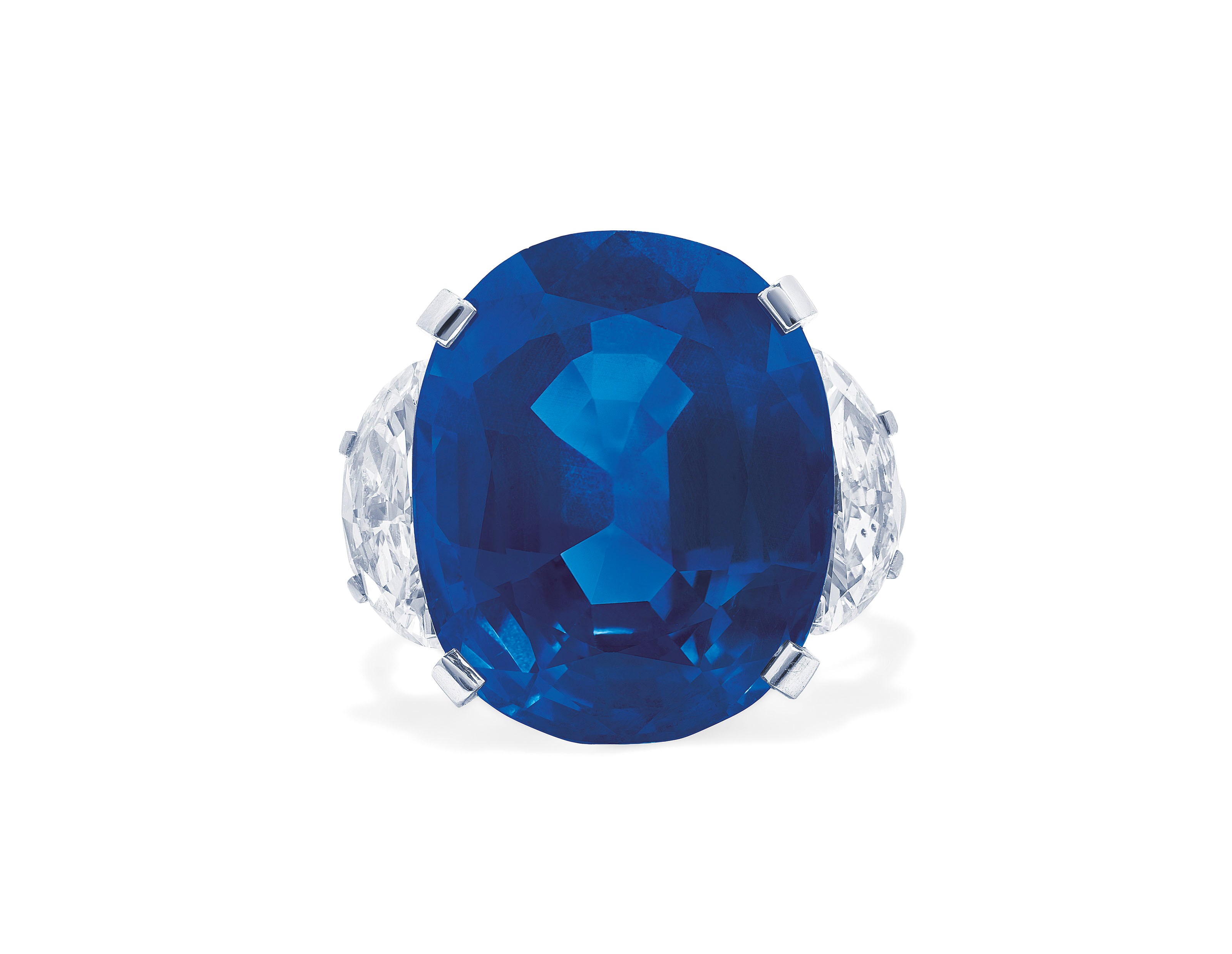 SAPPHIRE AND DIAMOND RING