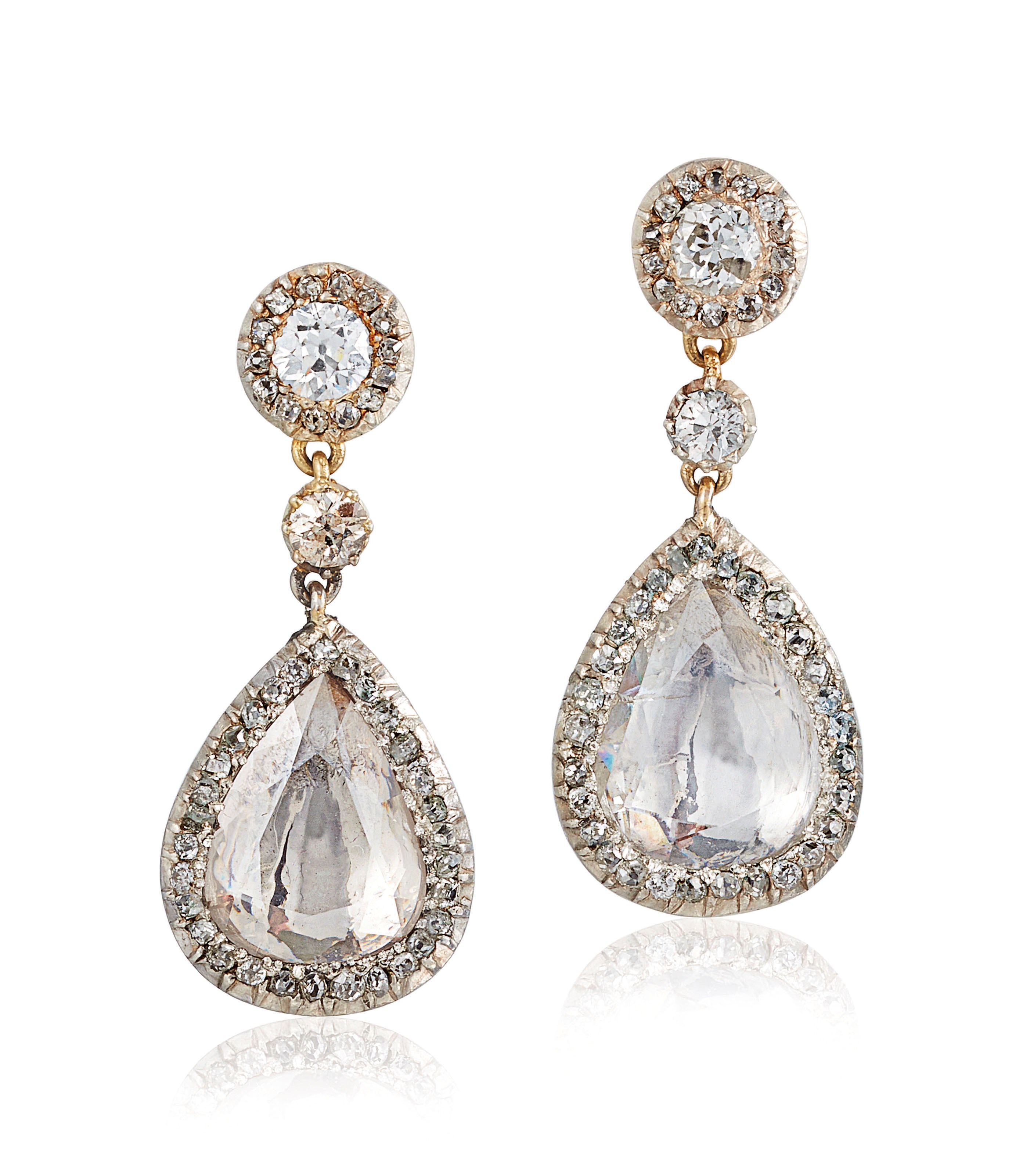 DIAMOND EARRINGS