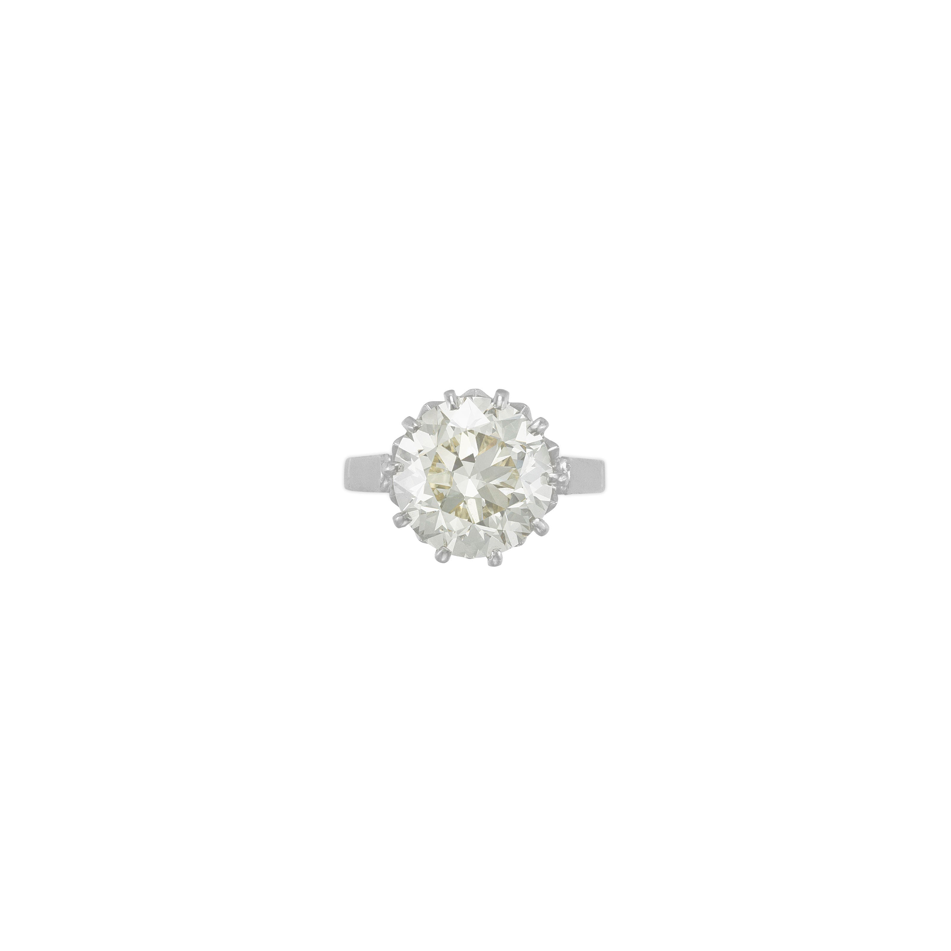 DIAMOND RING