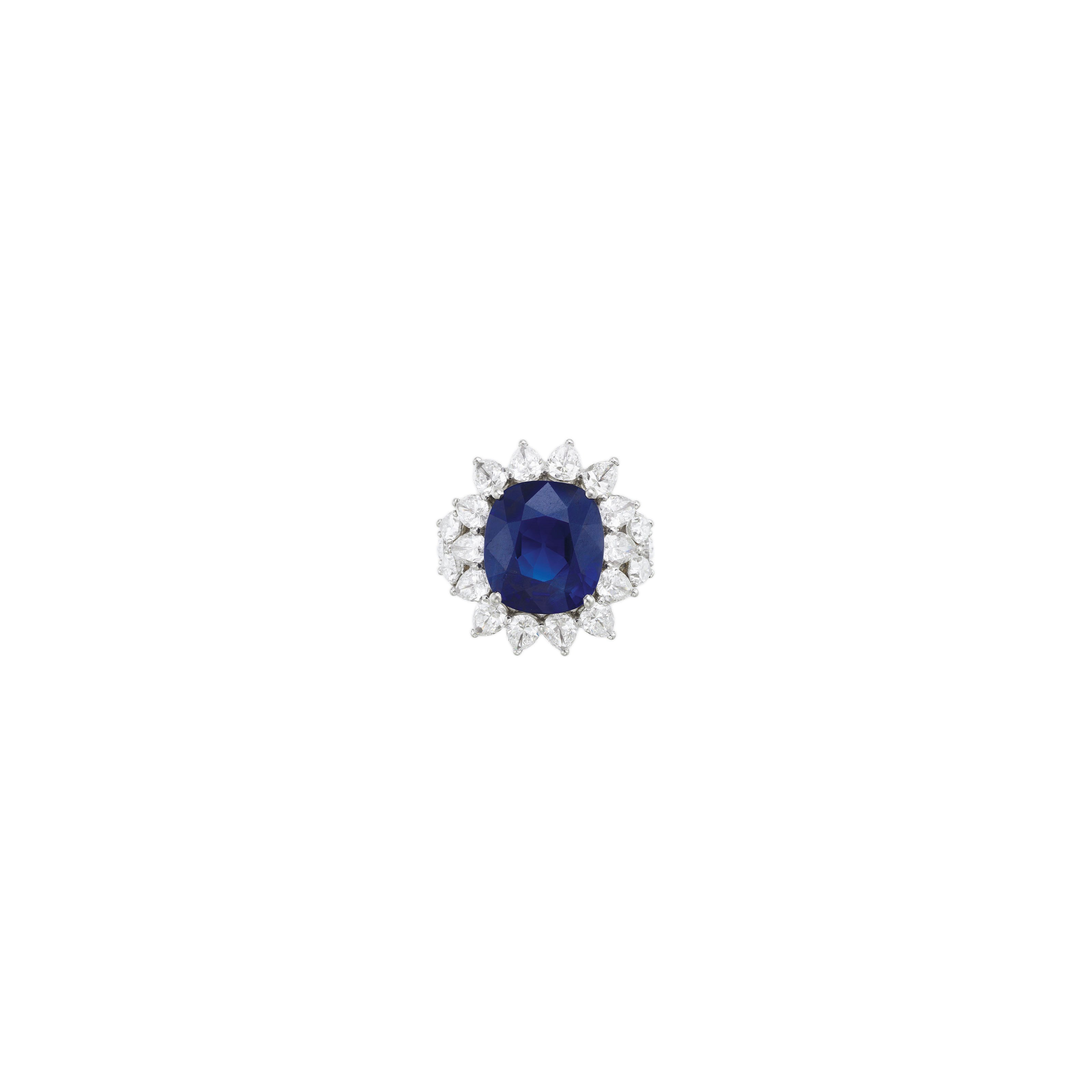 SAPPHIRE AND DIAMOND RING