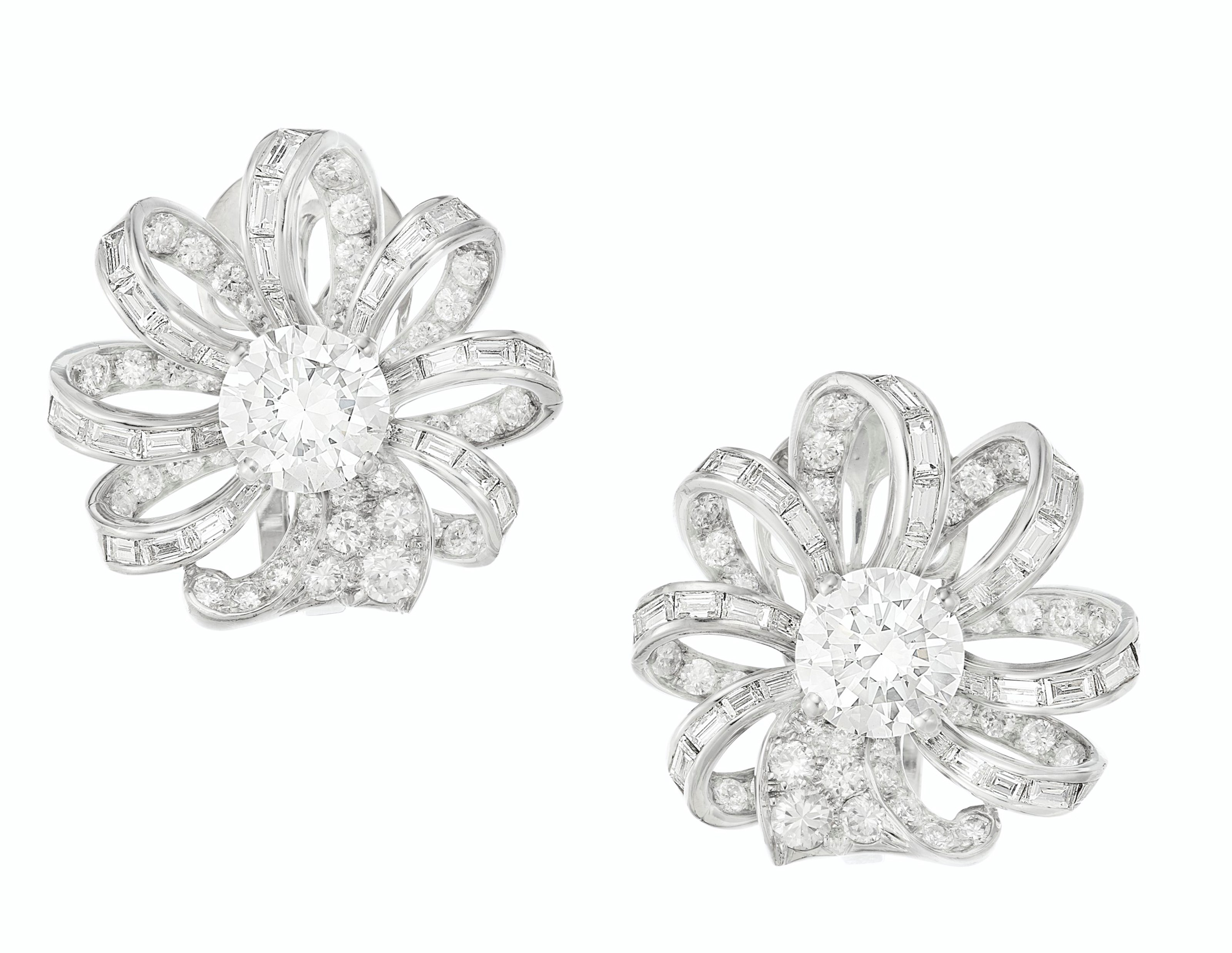 DIAMOND EARRINGS
