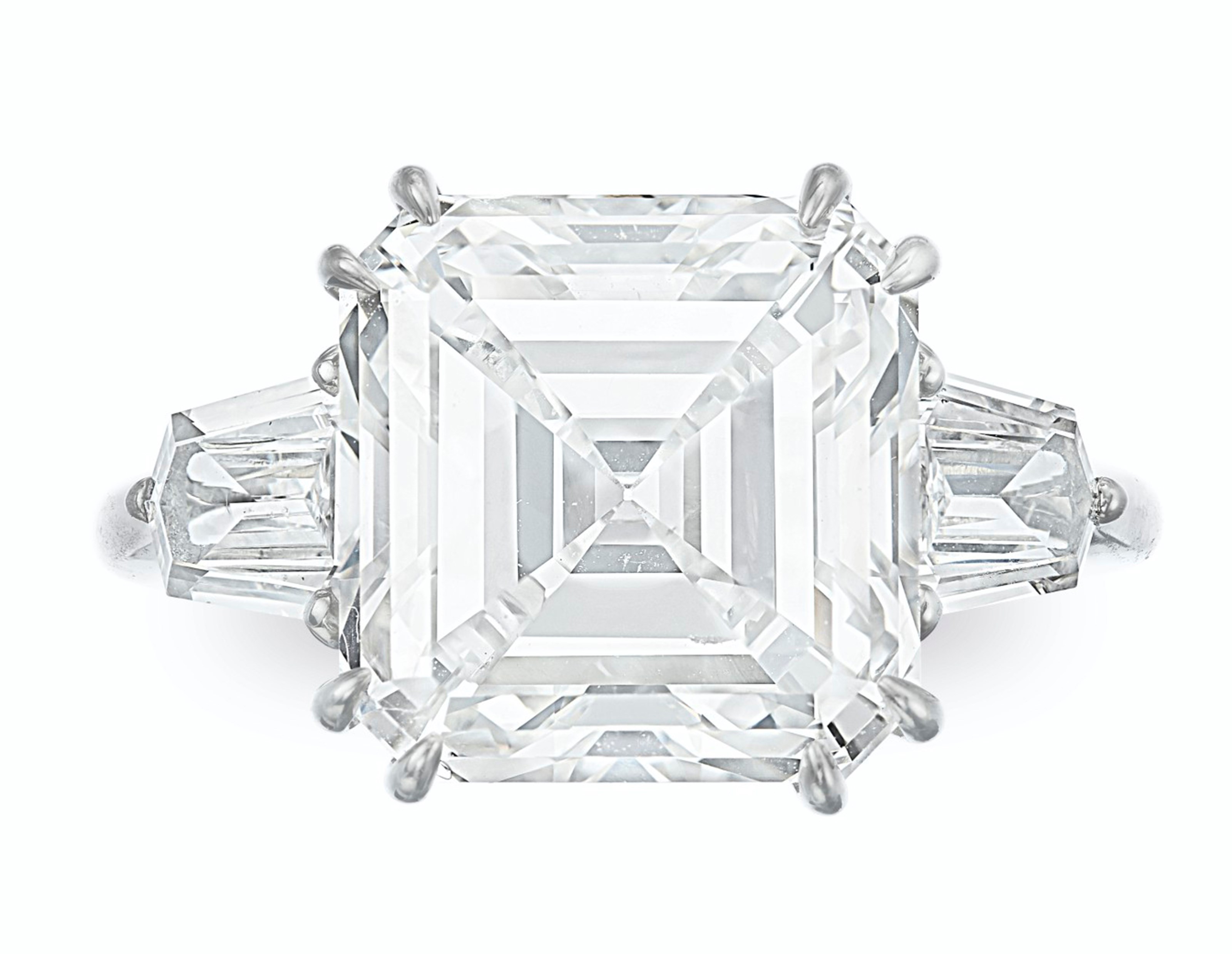 DIAMOND RING, HARRY WINSTON