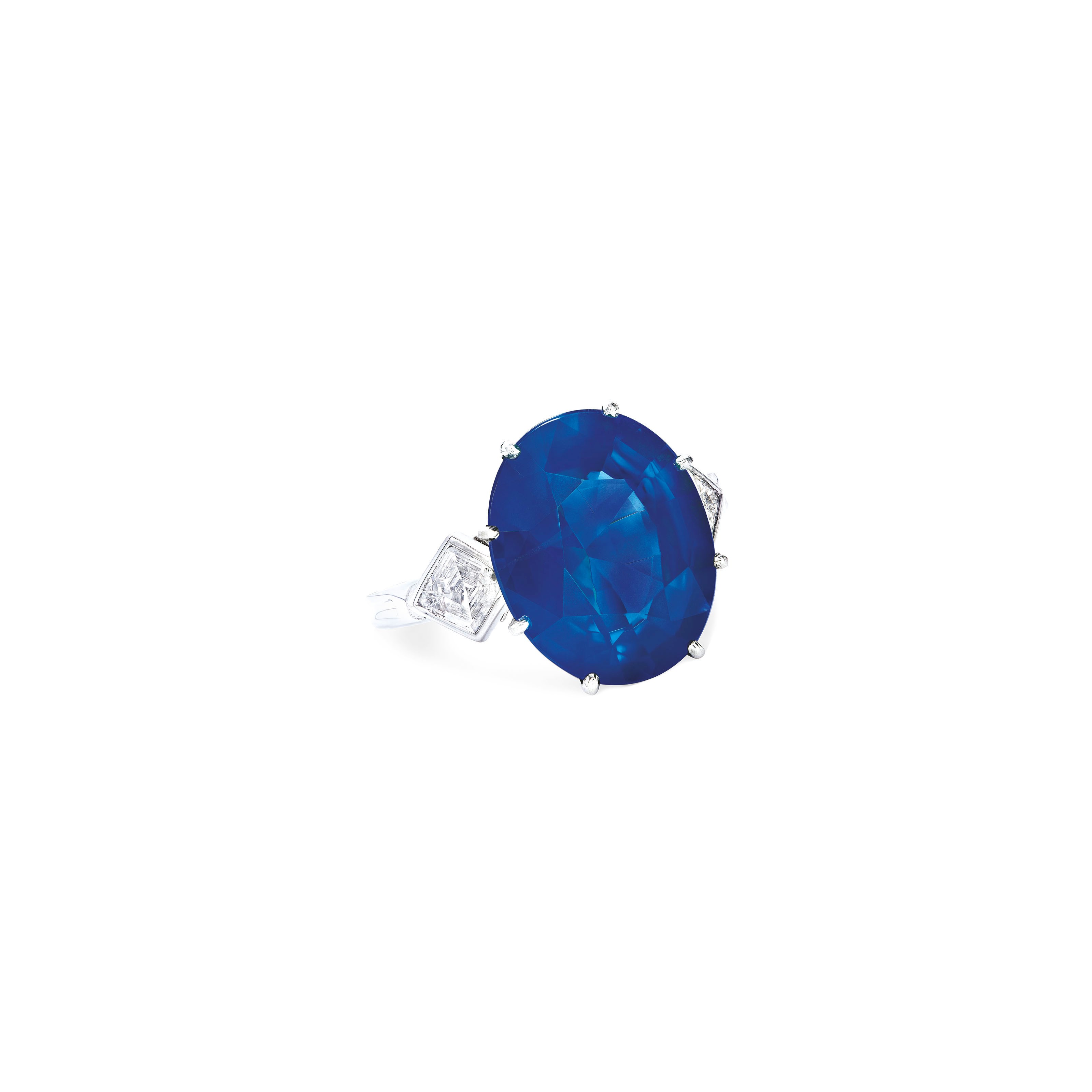 SAPPHIRE AND DIAMOND RING
