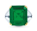 EMERALD RING