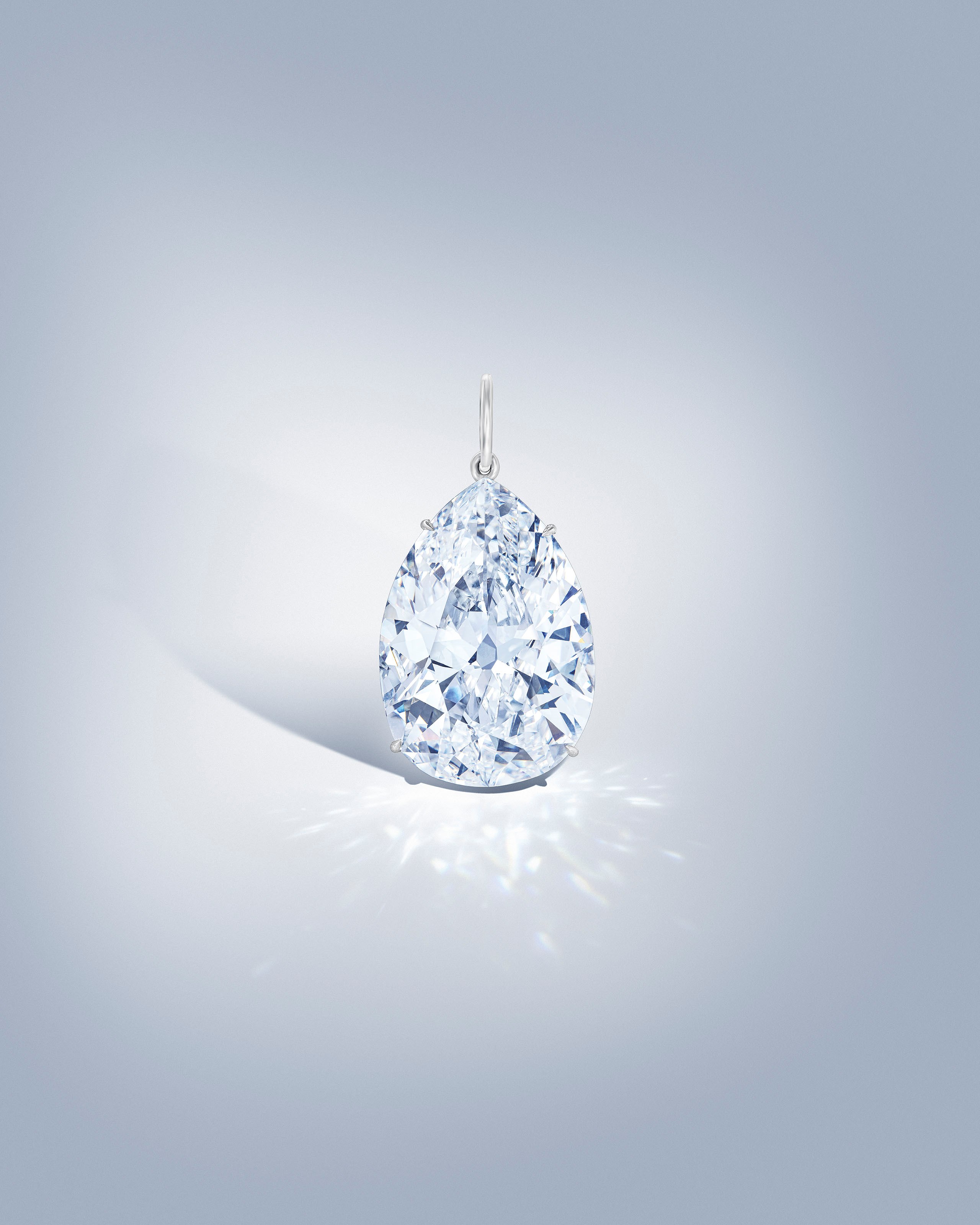 RARE DIAMOND PENDANT