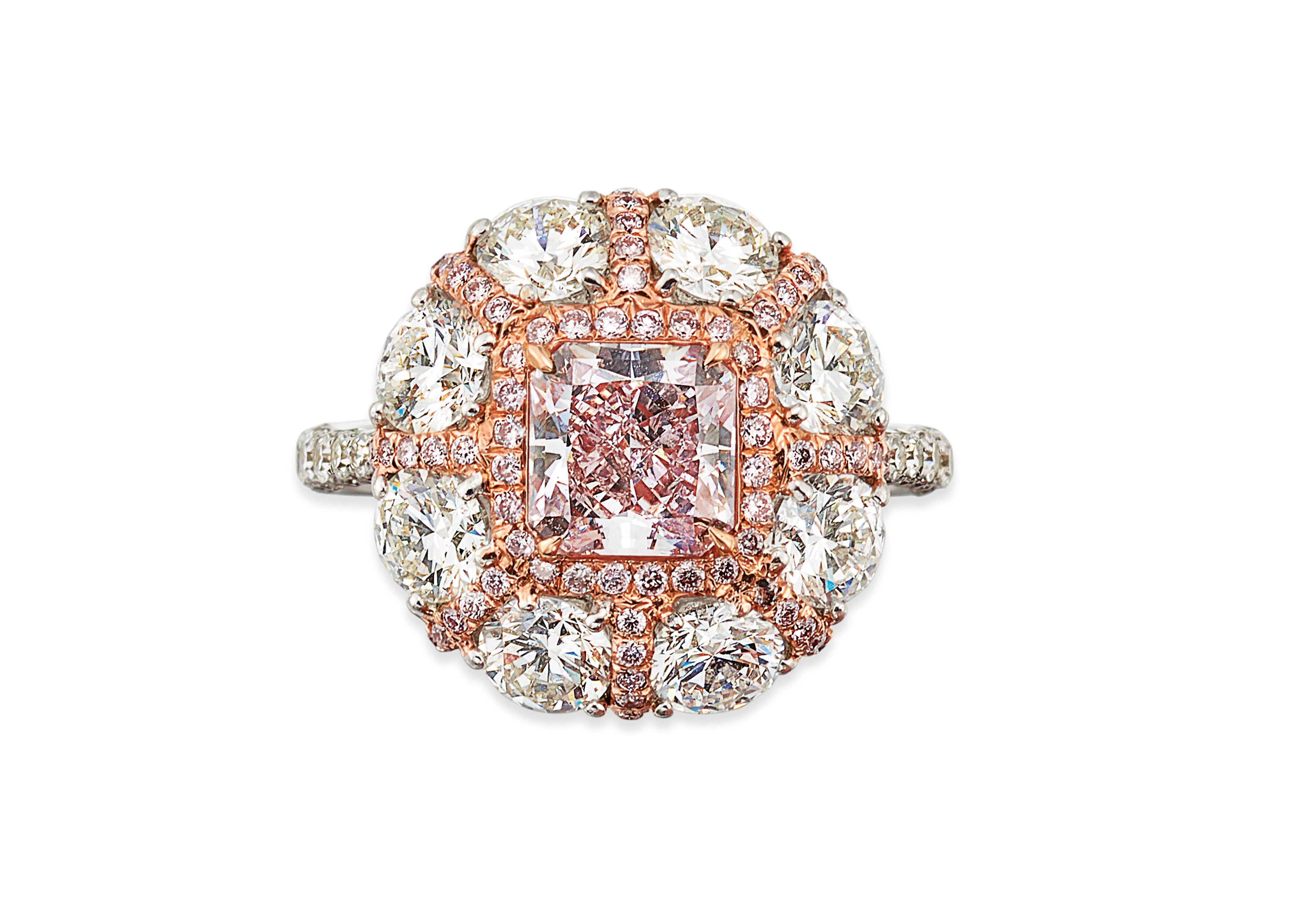 COLOURED DIAMOND AND DIAMOND RING