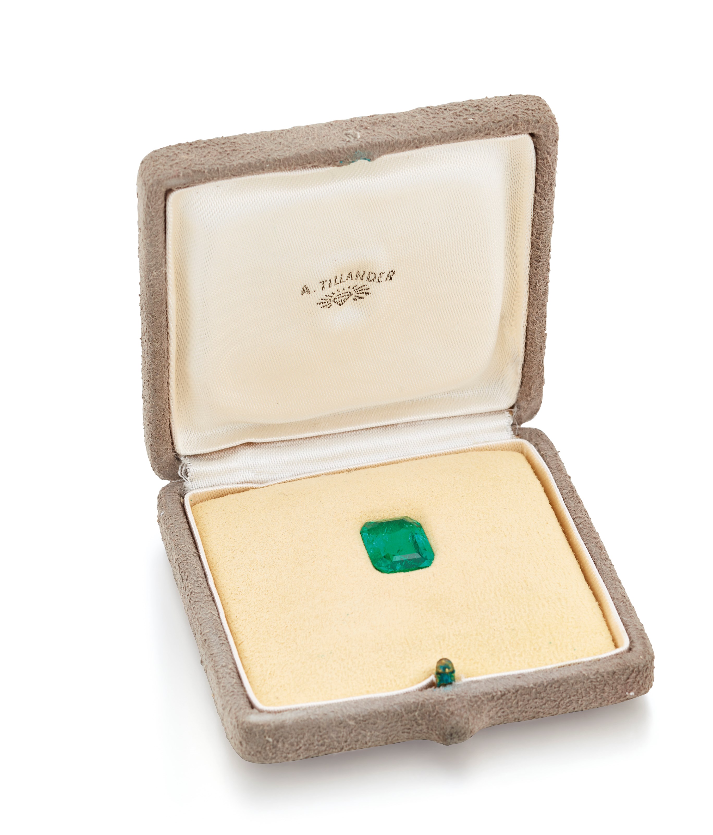 UNMOUNTED EMERALD