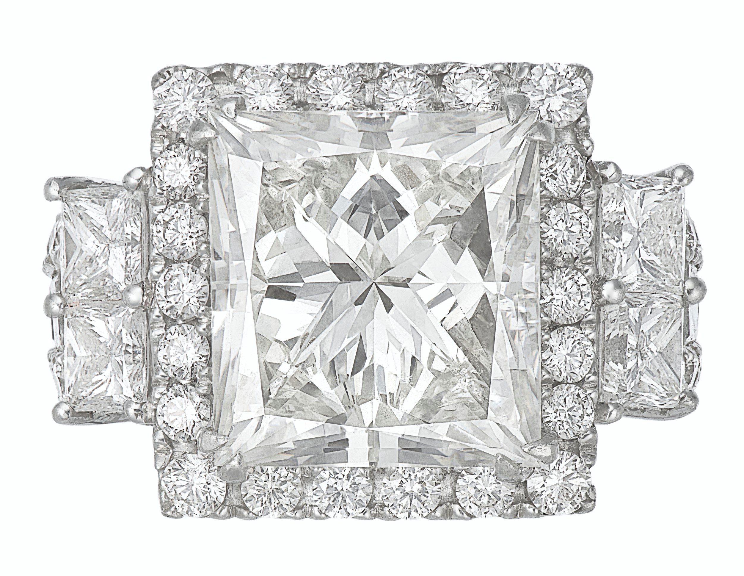 DIAMOND RING
