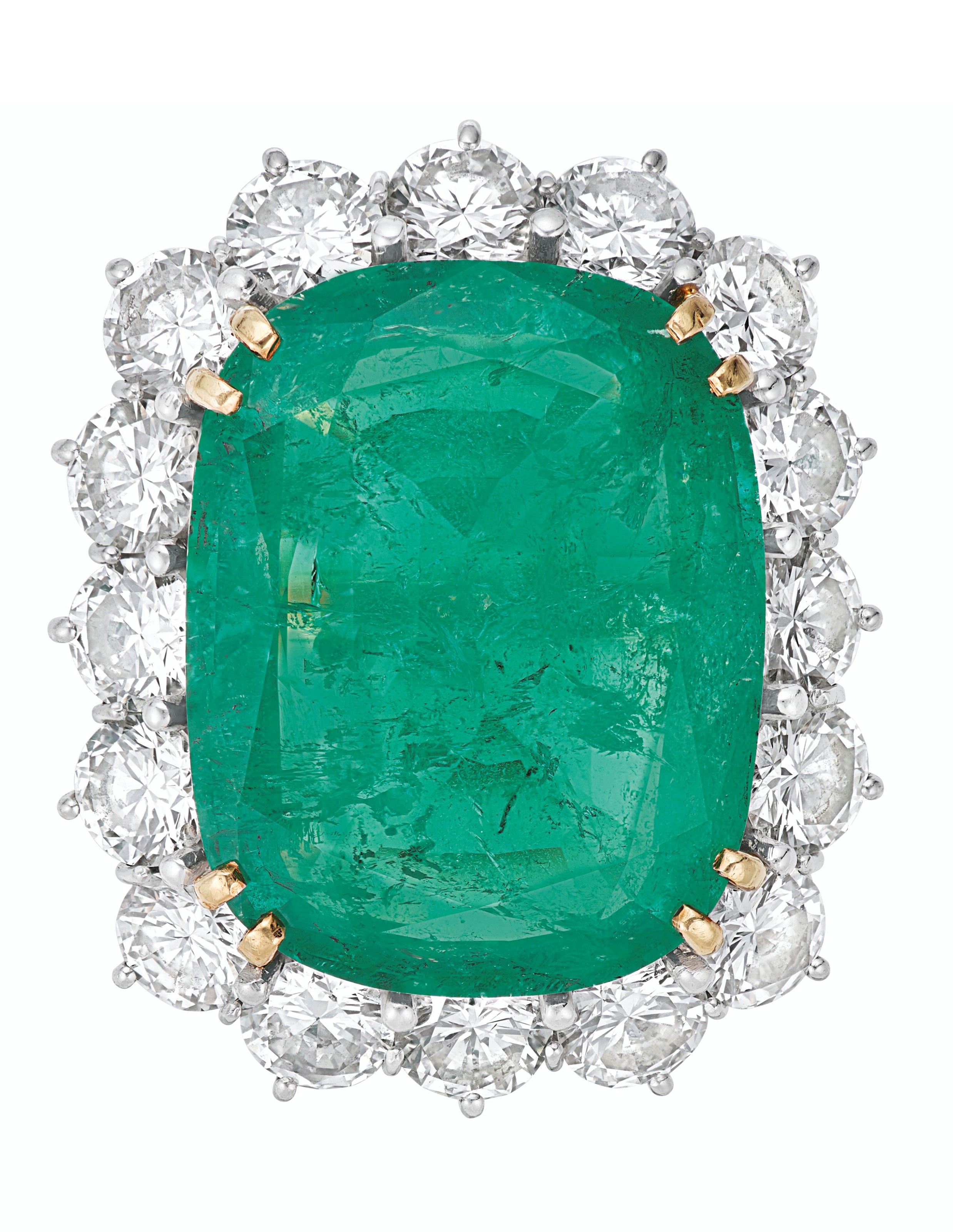 EMERALD AND DIAMOND RING