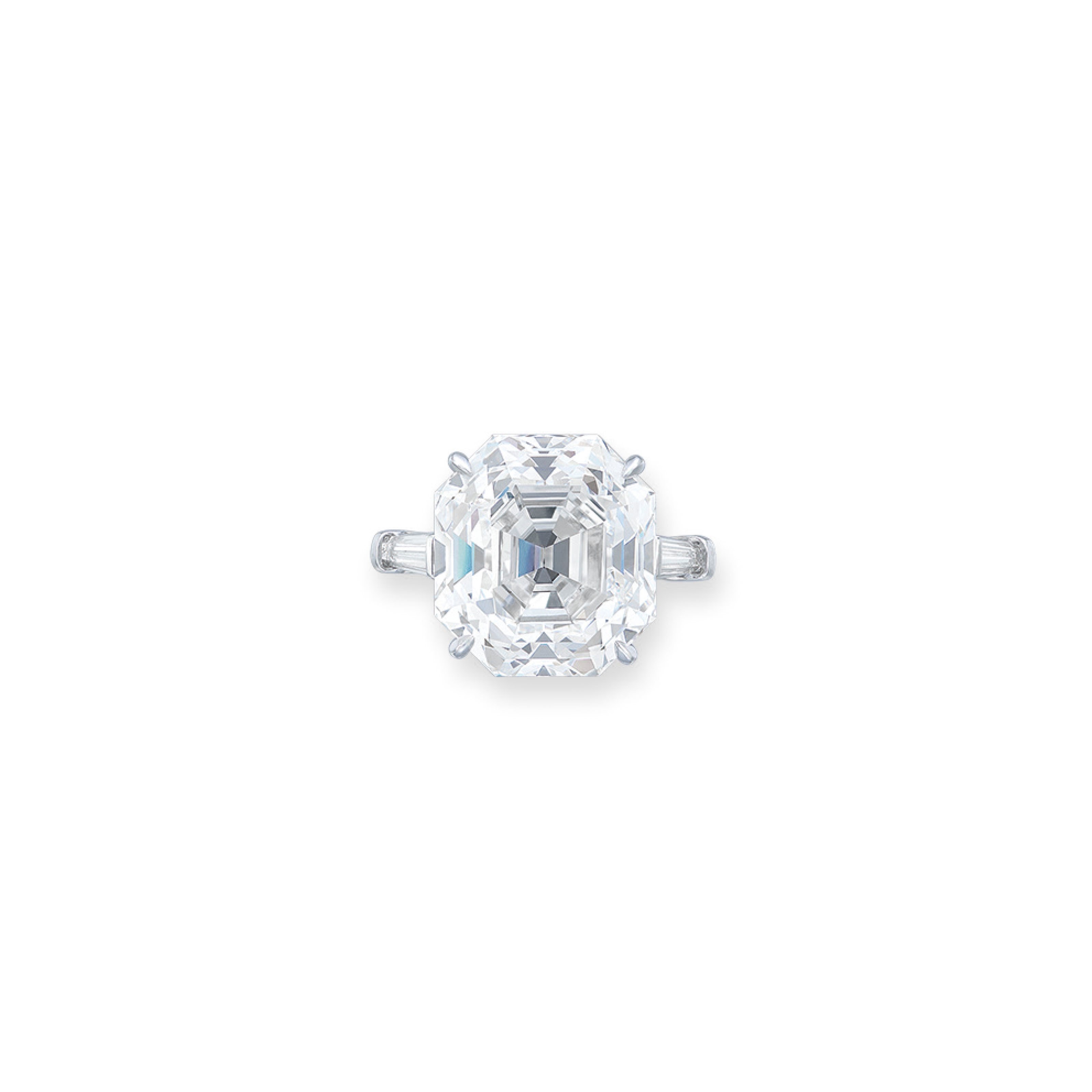 SUPERB DIAMOND RING