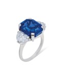 SAPPHIRE AND DIAMOND RING