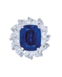 SAPPHIRE AND DIAMOND RING