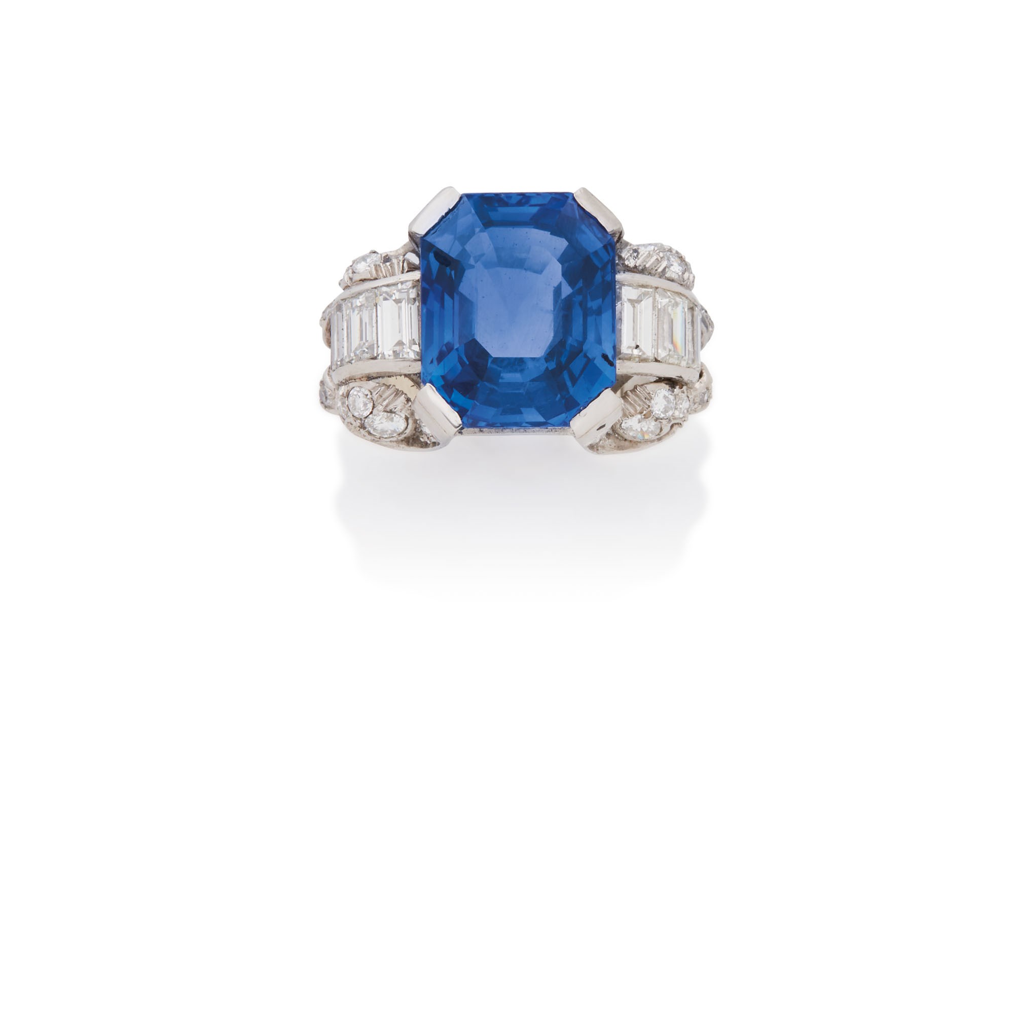 BAGUE SAPHIR ET DIAMANTS