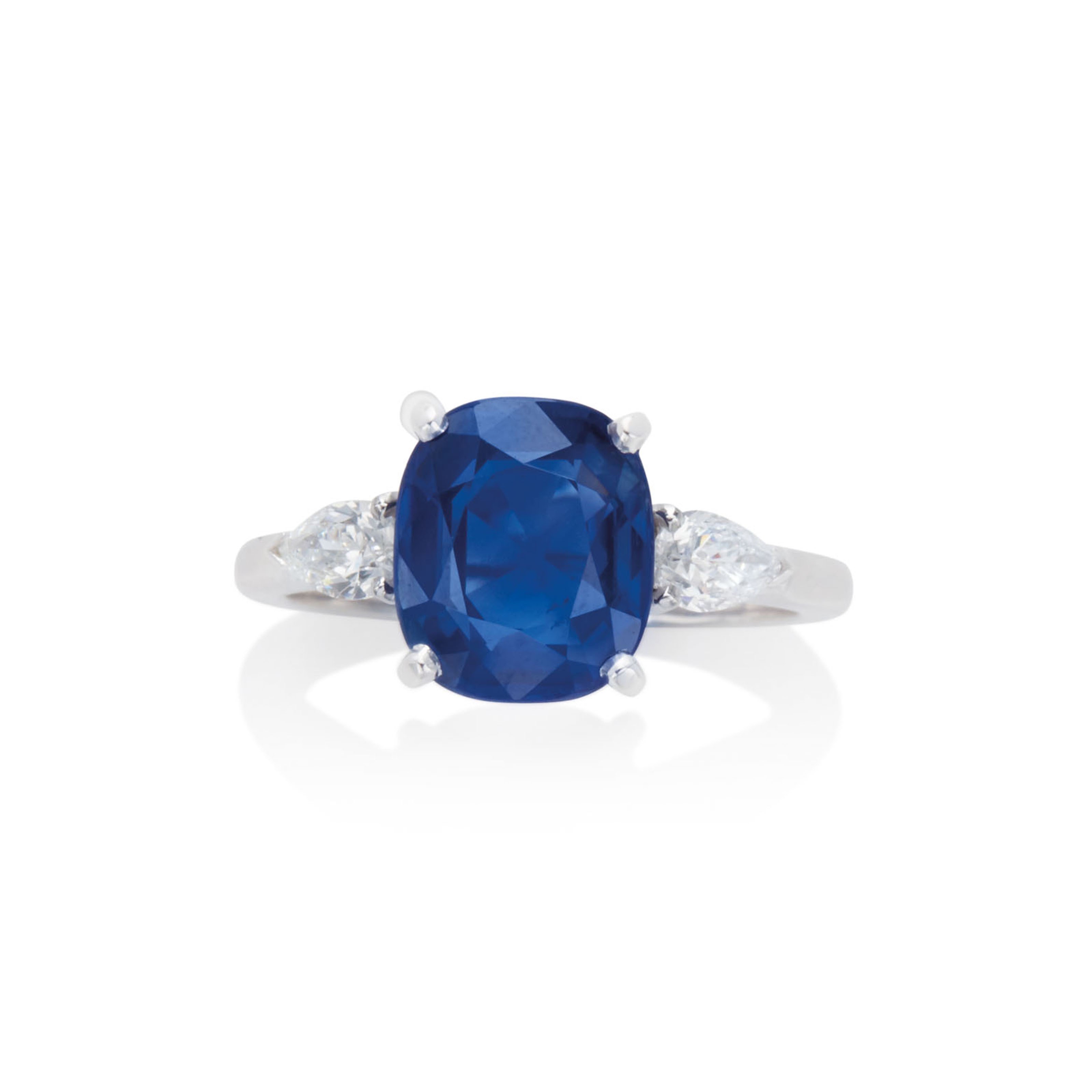 BAGUE SAPHIR ET DIAMANTS