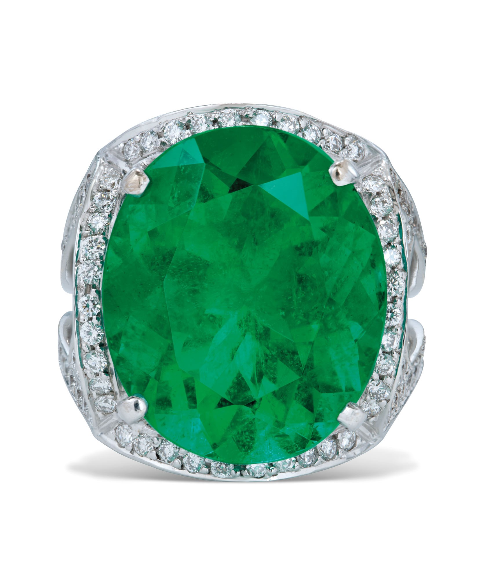 EMERALD AND DIAMOND RING