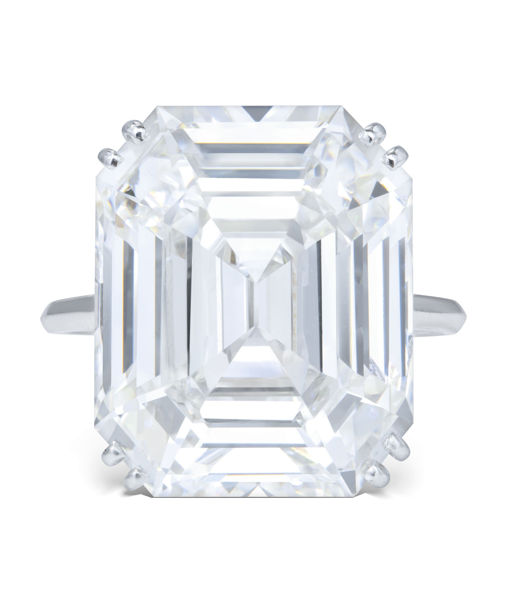 EXCEPTIONAL DIAMOND RING