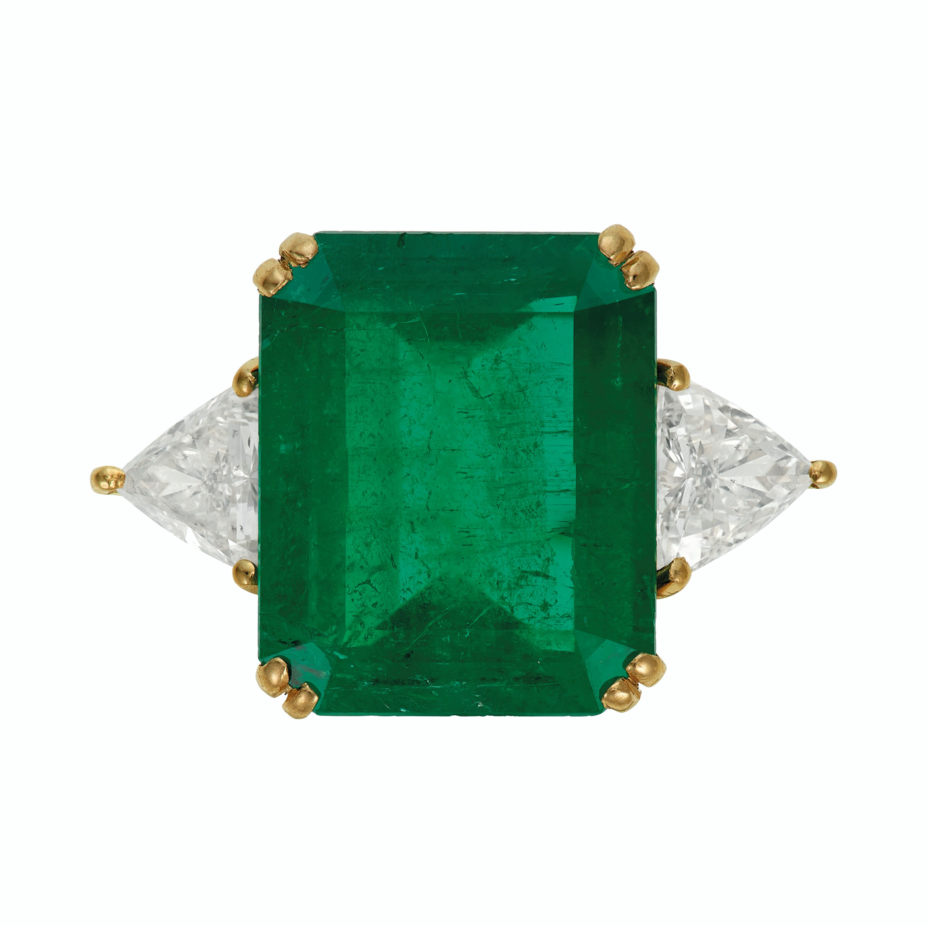 EMERALD AND DIAMOND RING