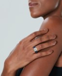 DIAMOND AND SAPPHIRE RING