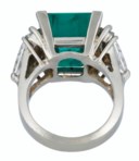 EMERALD AND DIAMOND RING