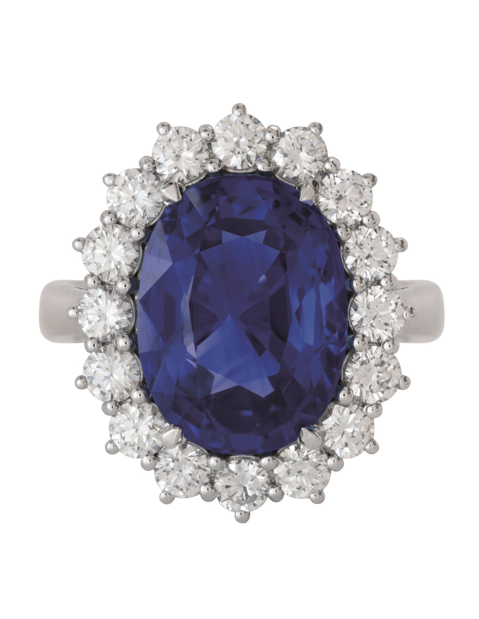 SAPPHIRE AND DIAMOND RING