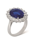 SAPPHIRE AND DIAMOND RING