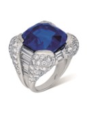 SAPPHIRE AND DIAMOND RING