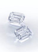 SUPERB DIAMOND EARRINGS