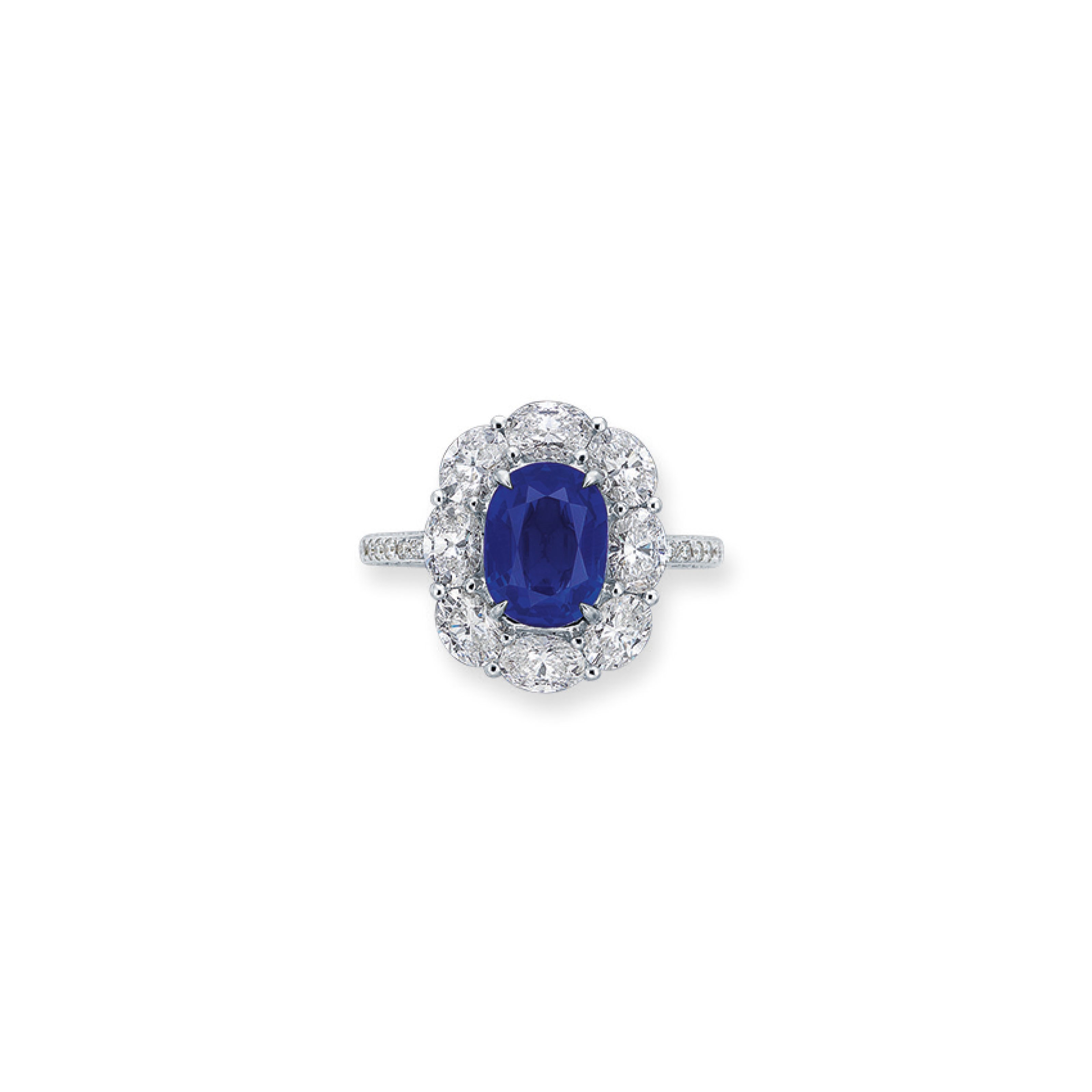 SAPPHIRE AND DIAMOND RING