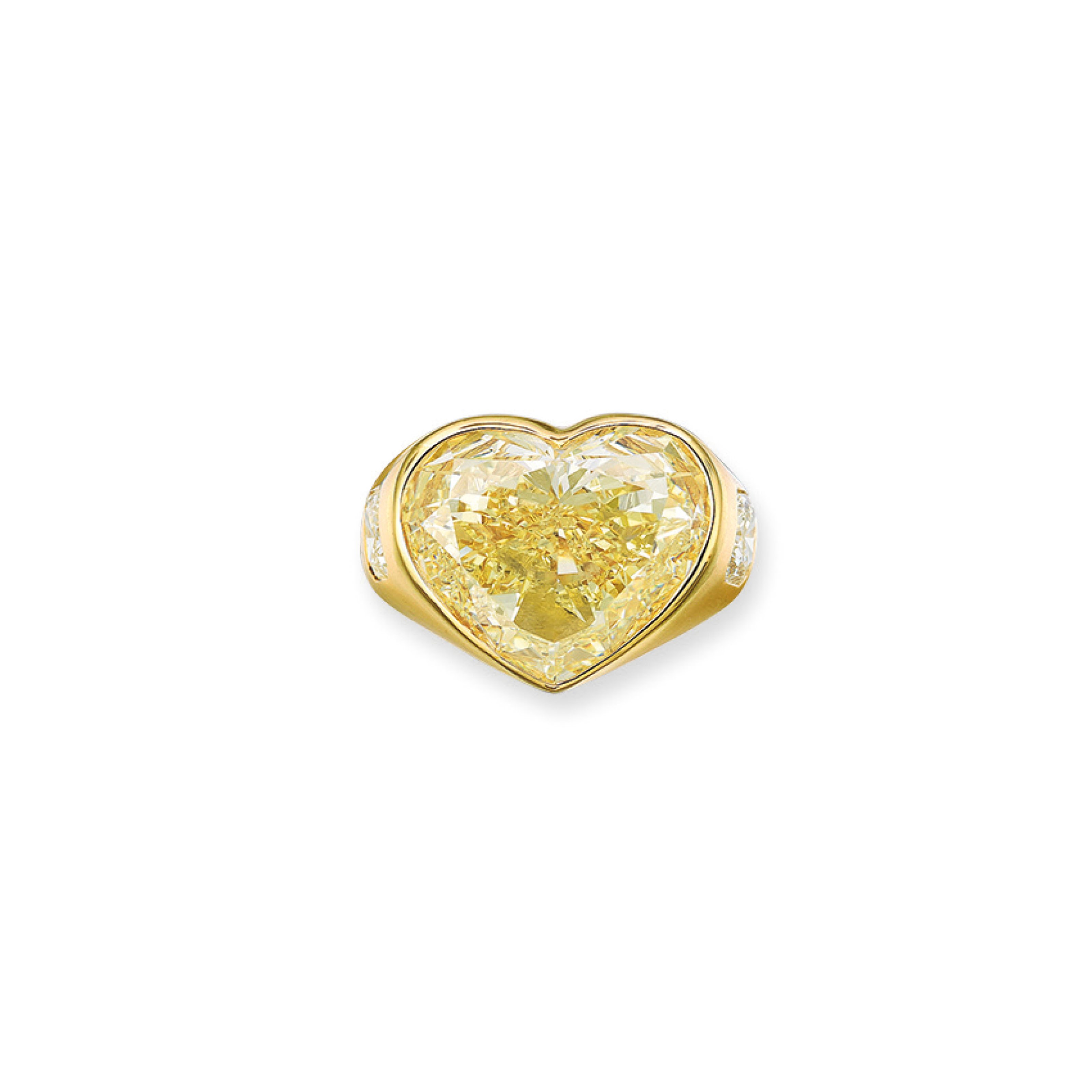 COLOURED DIAMOND RING