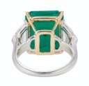 EMERALD AND DIAMOND RING