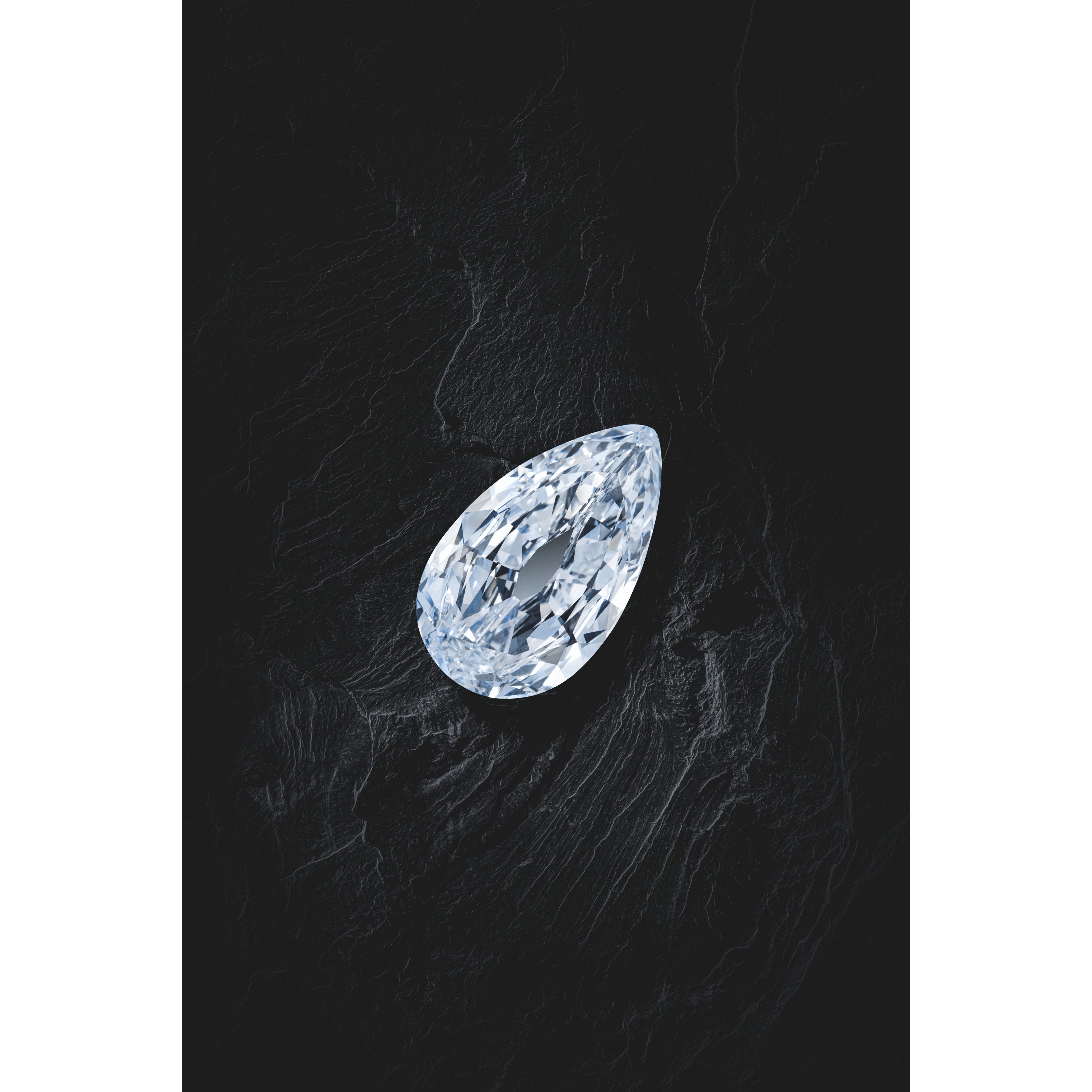 EXCEPTIONAL UNMOUNTED DIAMOND